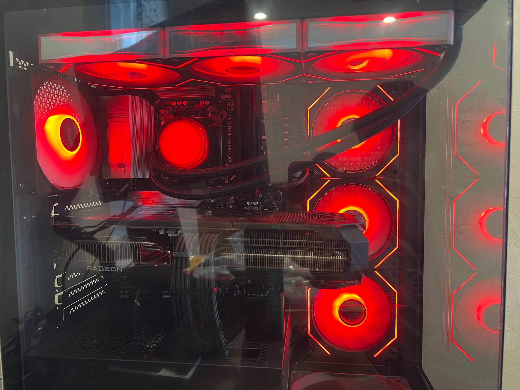 🔴RX 9070⚫ | Ryzen 5 7600X3D | 32gb DDR5-6000 RAM | 1tb NVME | Custom 1440p and 4k Gaming PC.
