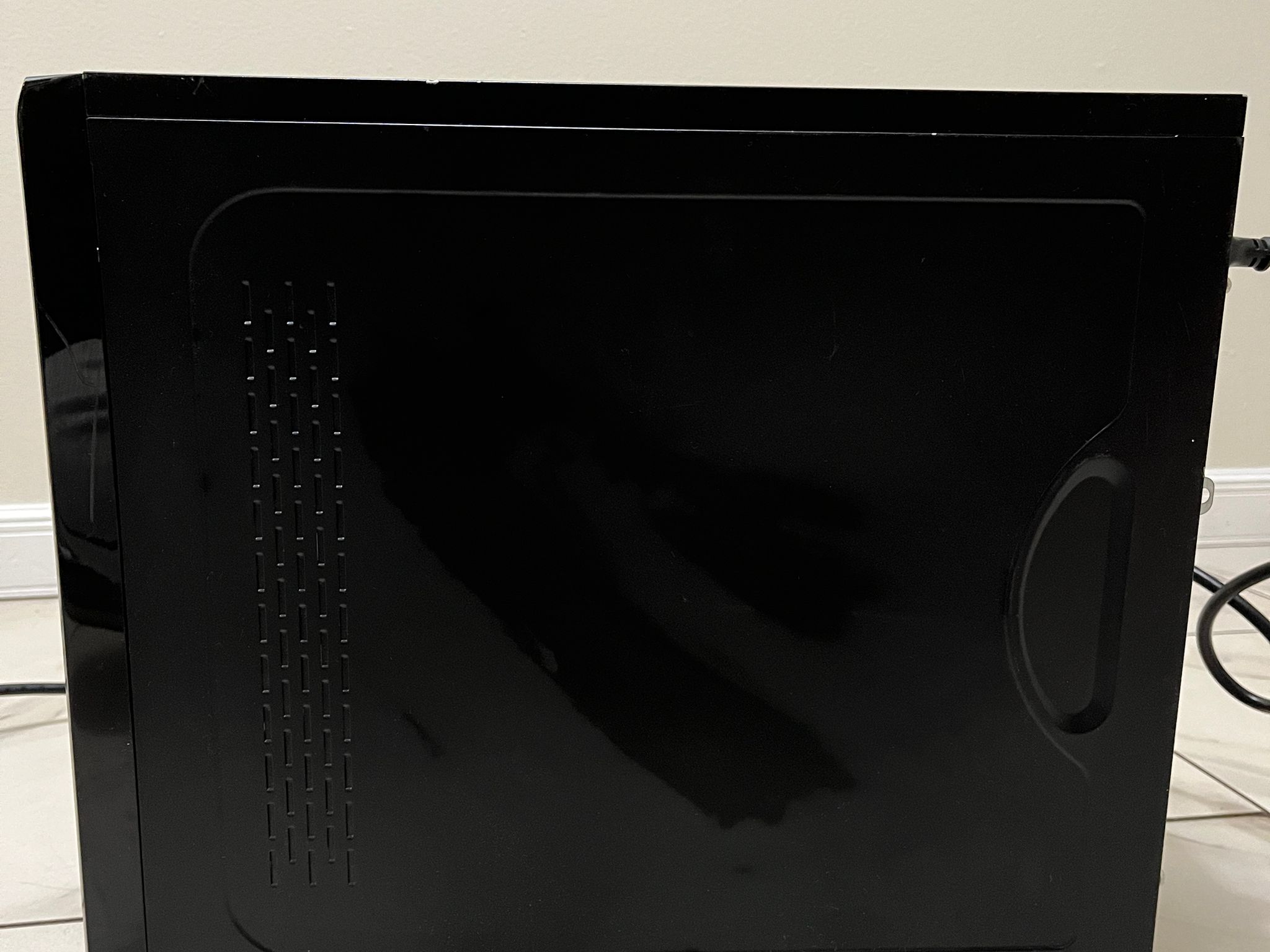 NVIDIA RTX 2060 SUPER, Intel Core i3-12100, 16GB RAM, 1TB SSD - Sleeper Office Gaming PC w/ Wi-Fi