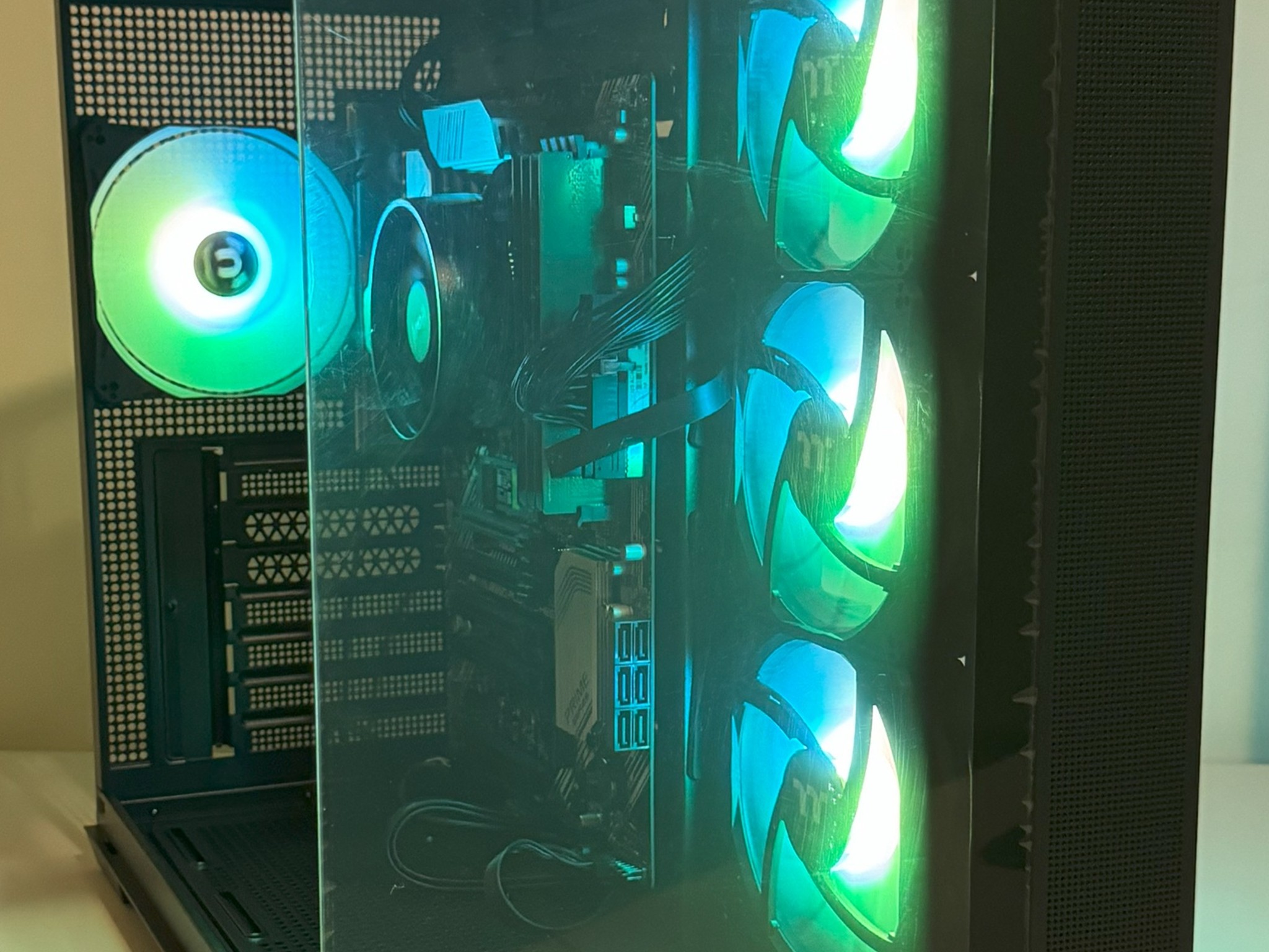 AMD Ryzen 5 5600GT Gaming PC Radeon Vega 7 Graphics ASUS Prime B550-PLUS 32GB DDR4 1TB NVMe SSD
