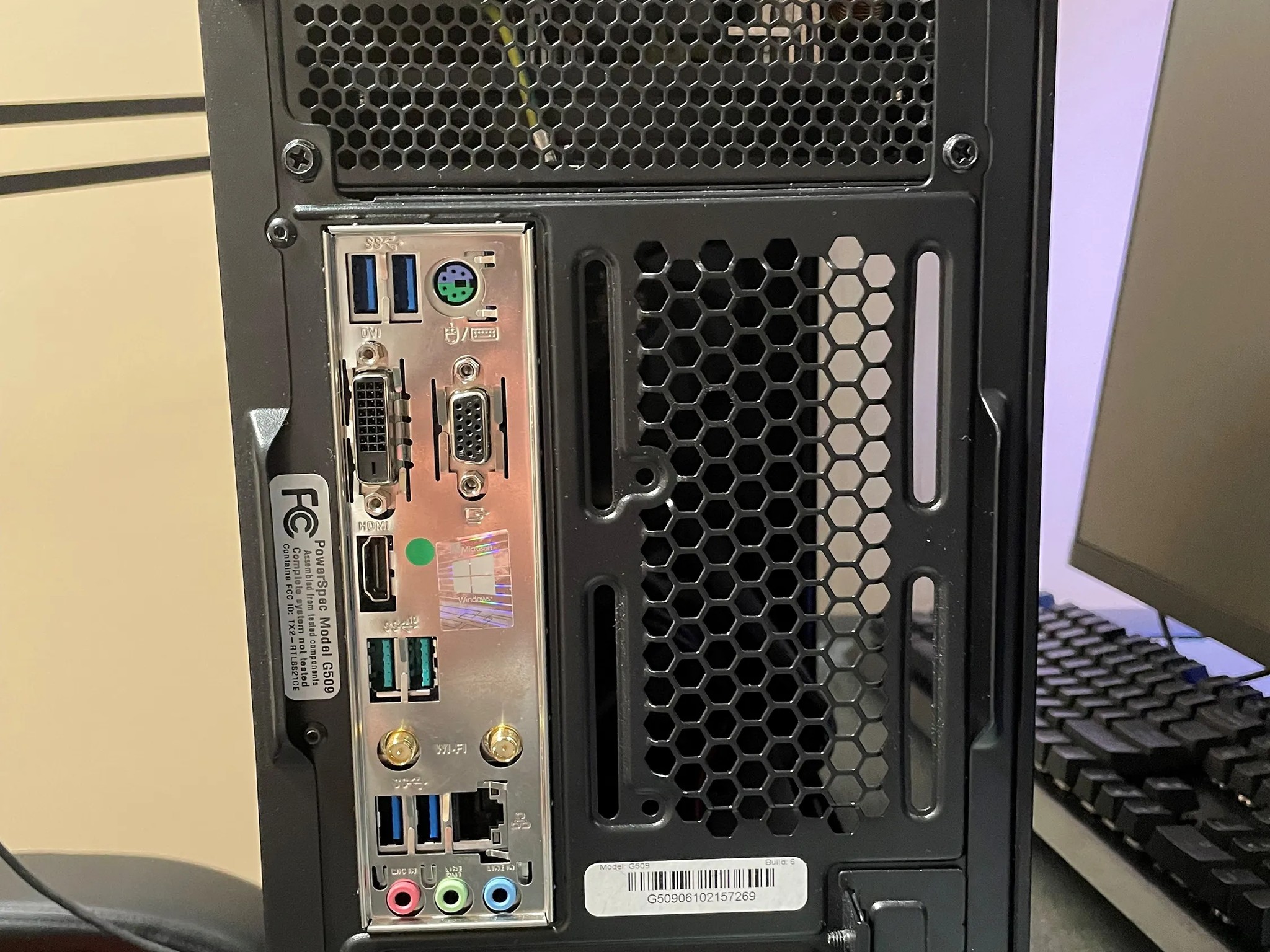 Ryzen 5 5600x, RTX 3060 12GB, 32GB Ram , Used Gaming PC Mid-Tier