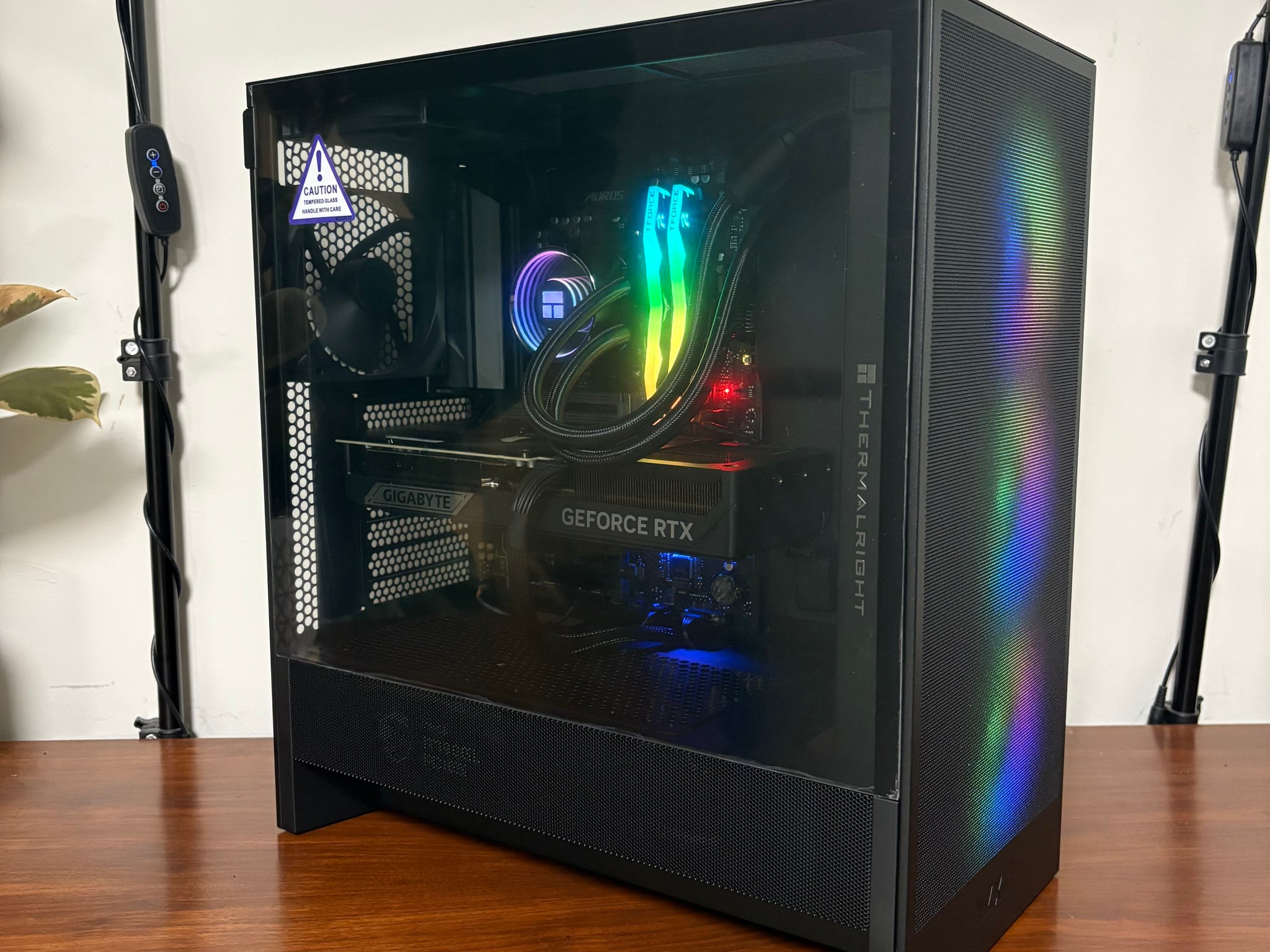 RTX 5070 Ti | Ryzen 7 7800X3D | 32GB DDR5 | 2TB NVMe | 750W PSU | 360mm AIO | ATX Case
