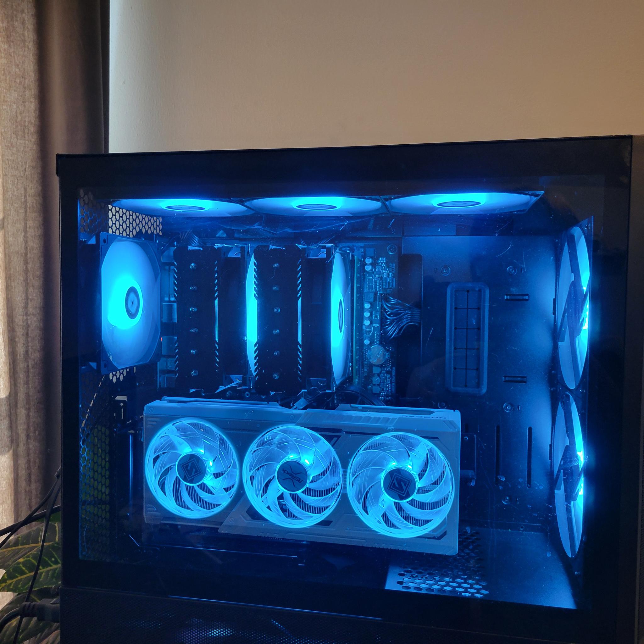Mid tear Gaming PC! Ryzen 5 5500, Radeon RX 9060 XT!