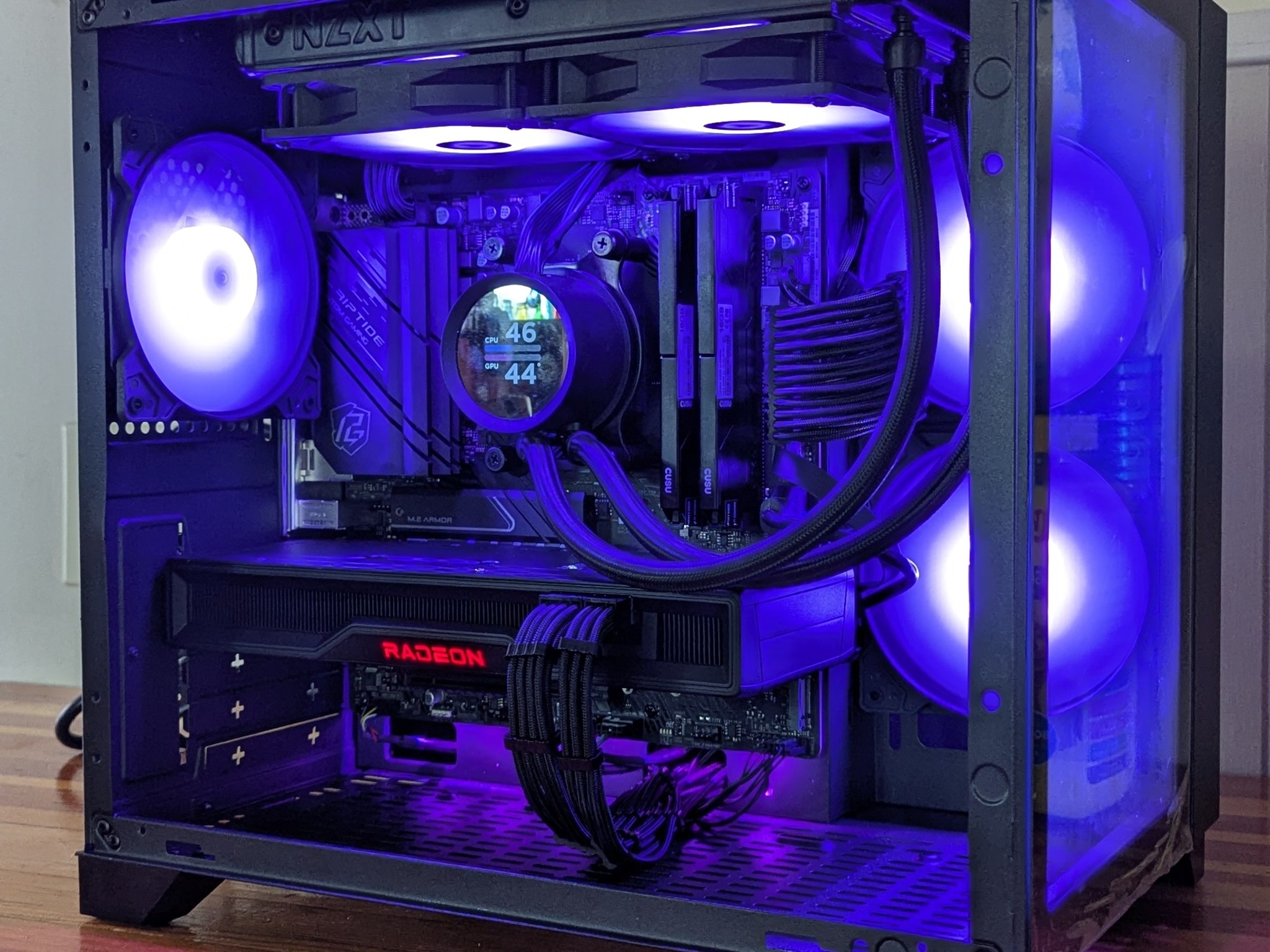 AMD RX 6750 XT || Ryzen 5 5600 ||  Compact 1440p Gaming PC