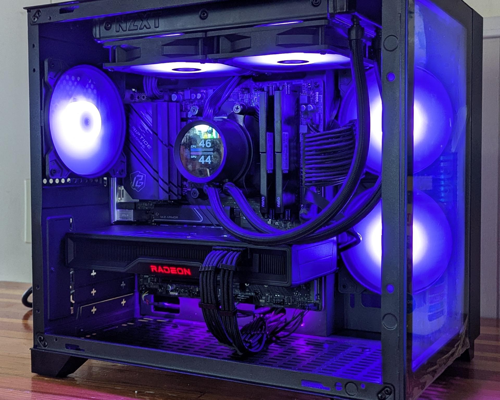 AMD RX 6750 XT || Ryzen 5 5600 ||  Compact 1440p Gaming PC
