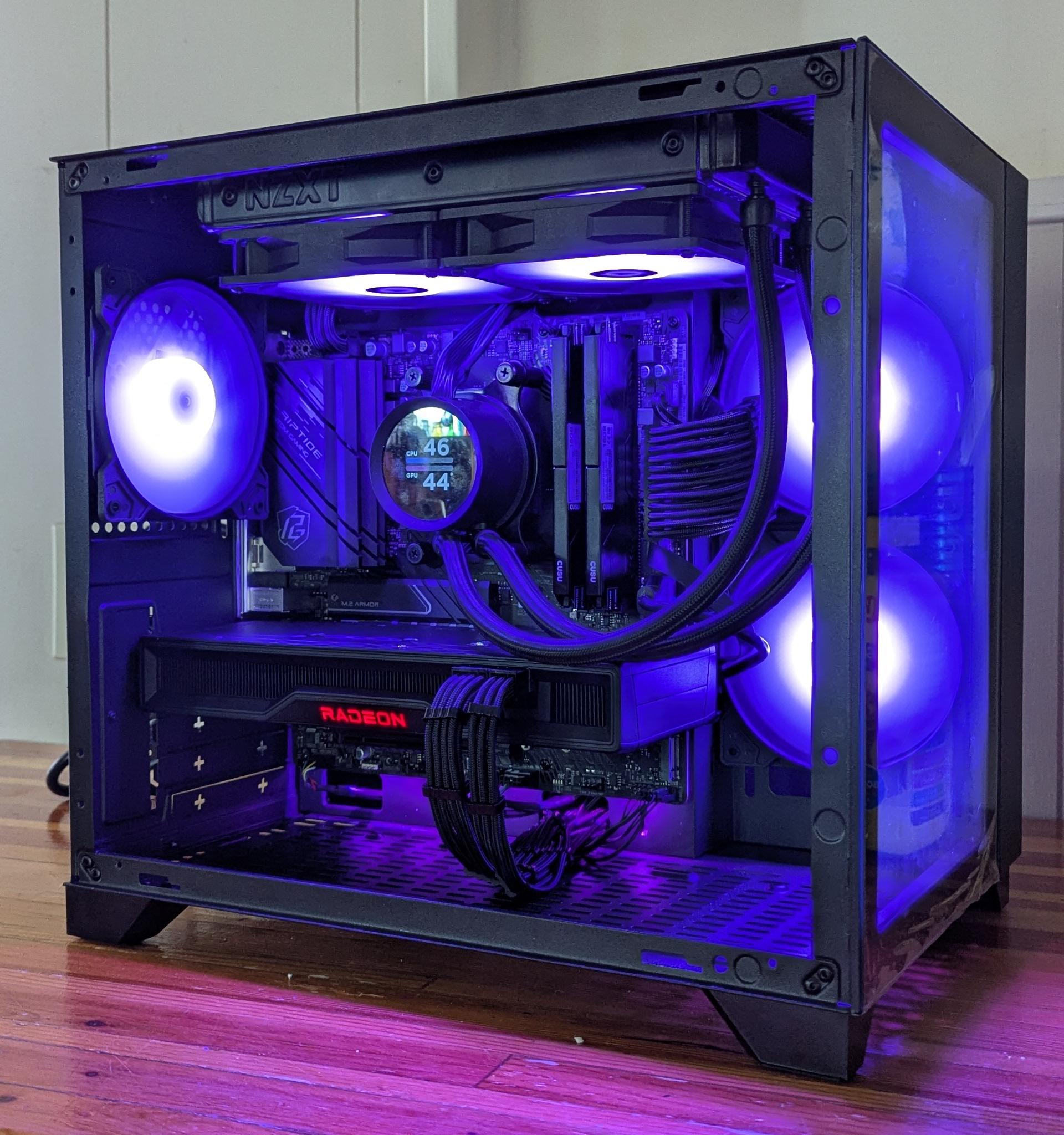 AMD RX 6750 XT || Ryzen 5 5600 ||  Compact 1440p Gaming PC