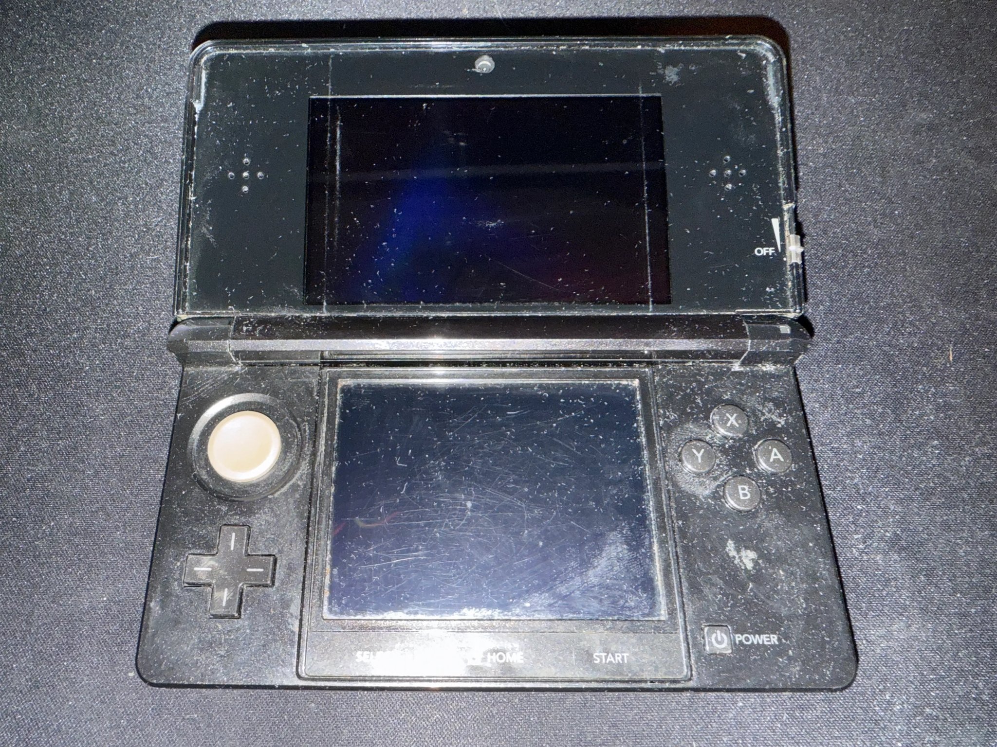 NINTENDO 3DS / BLACK