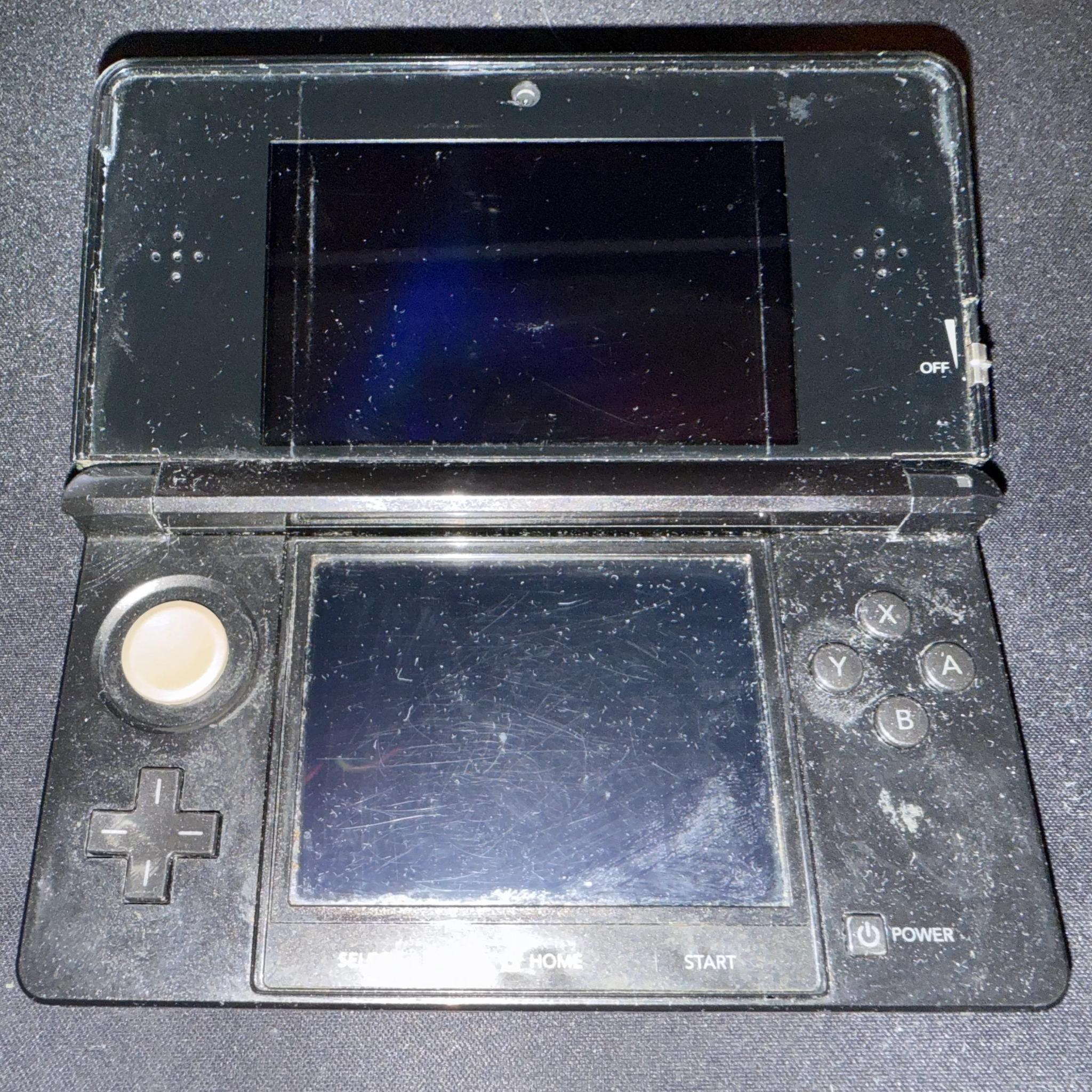 NINTENDO 3DS / BLACK