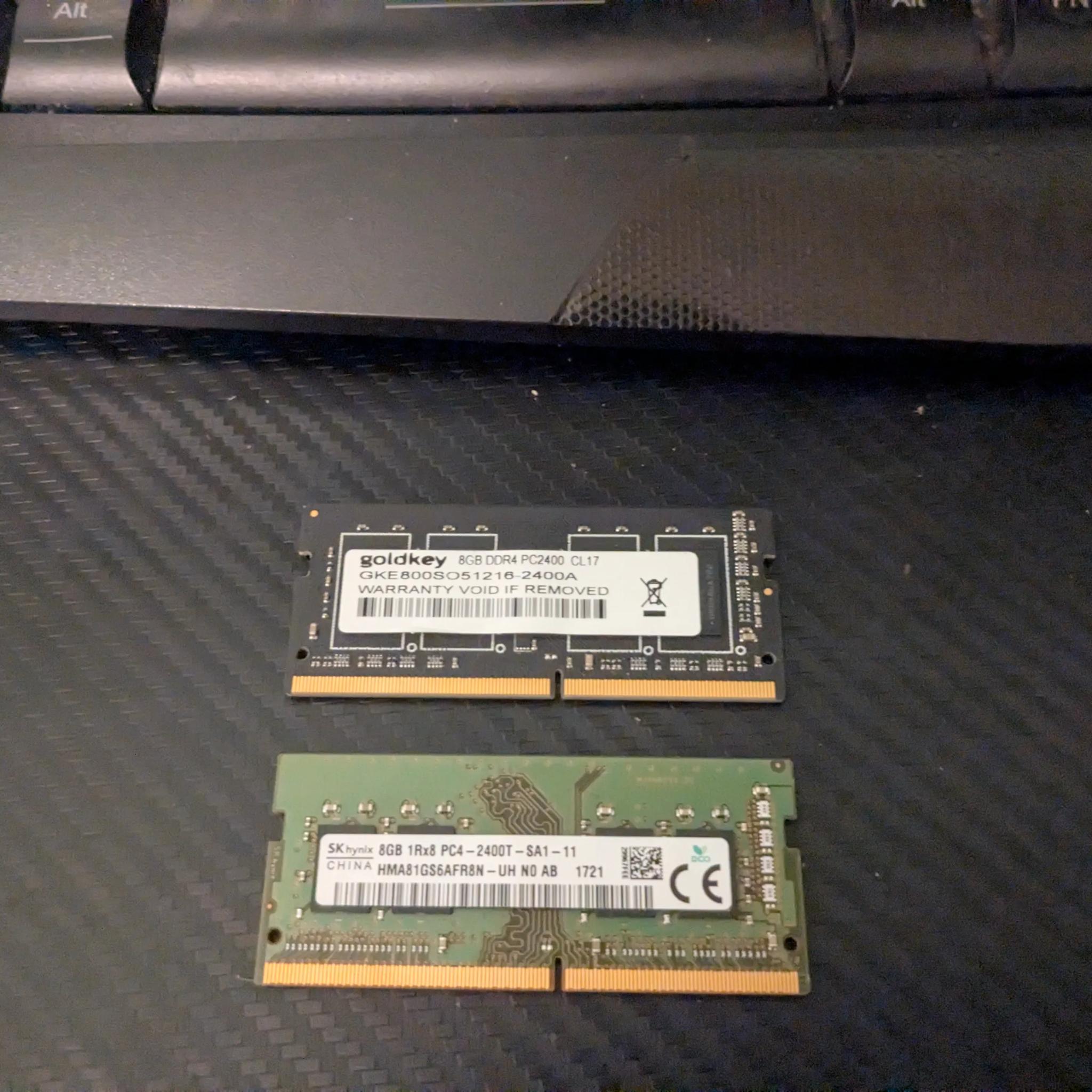 SODIMM memory - DDR4-2400 CL17 Mixed DIMMs