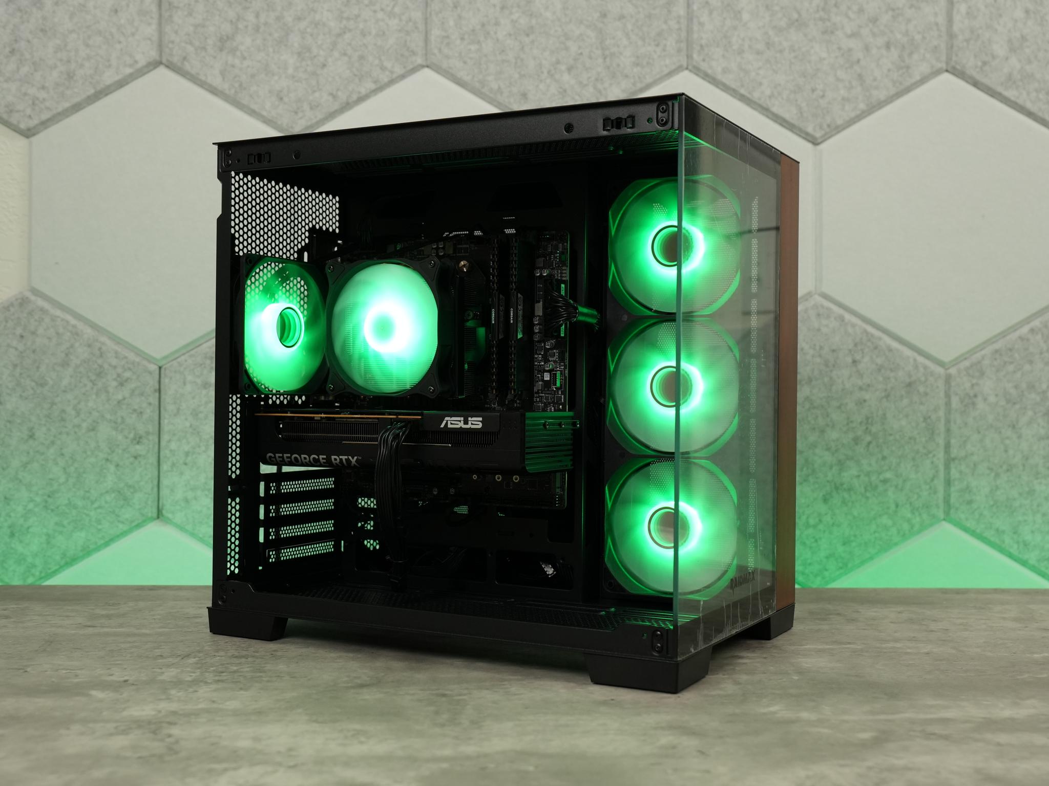 Gaming PC | RTX 5060 | RYZEN 7 | 32GB RAM | 1TB SSD | WIFI + BT |