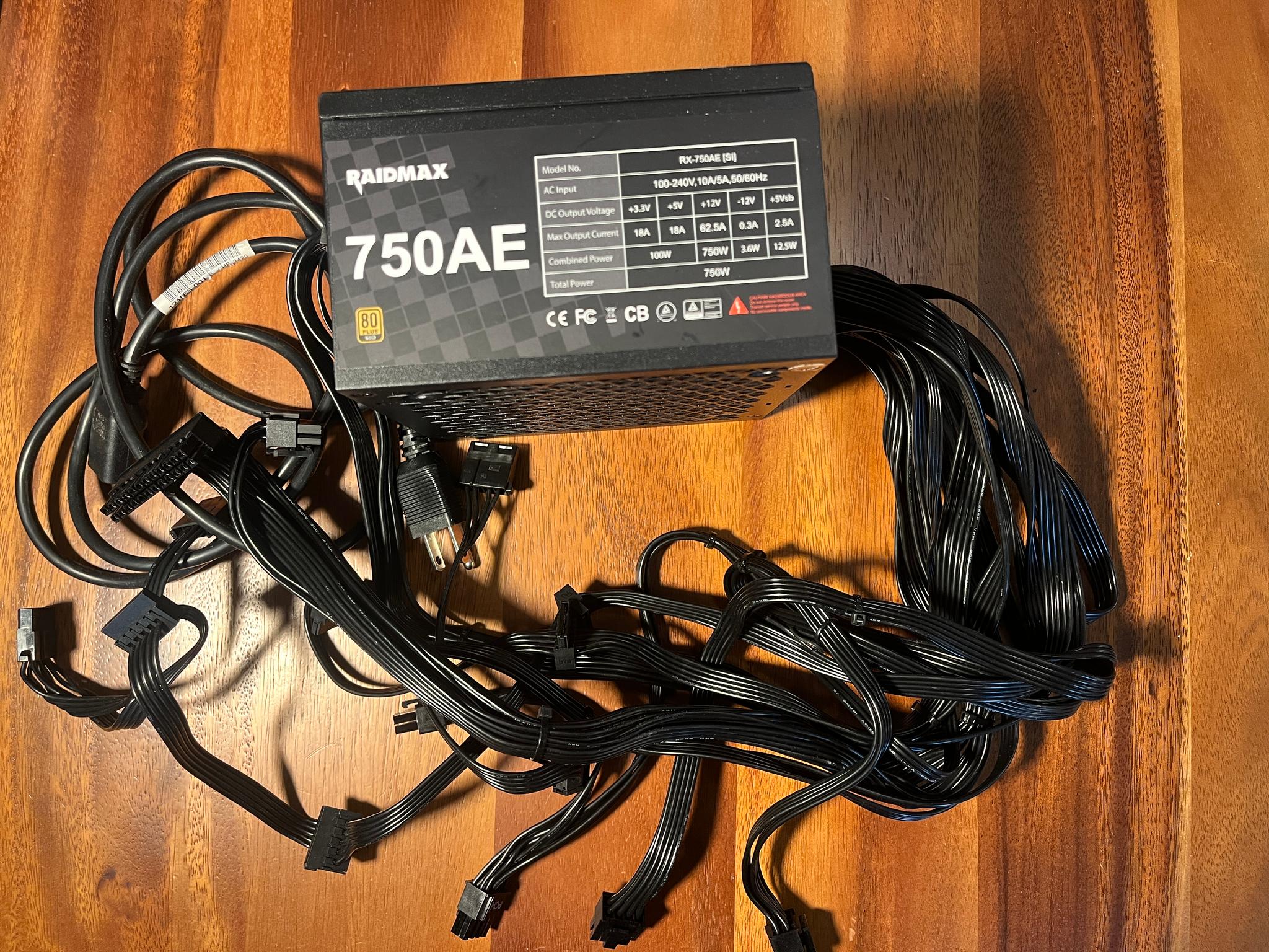 RAIDMAX 750AE/750W COMPUTER POWER SUPPLY RX-750AE(SI)