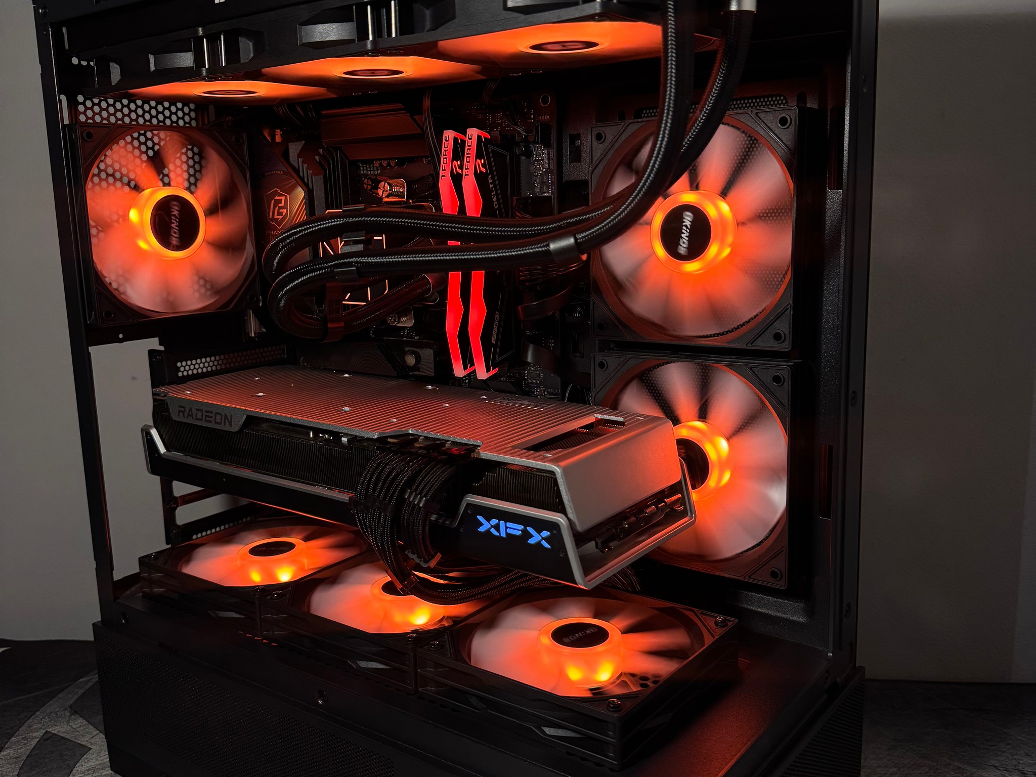 7900XTX | Ryzen 7 7800X3d | 32GB DDR5 6000MT/S | 2TB Storage | Free Shipping