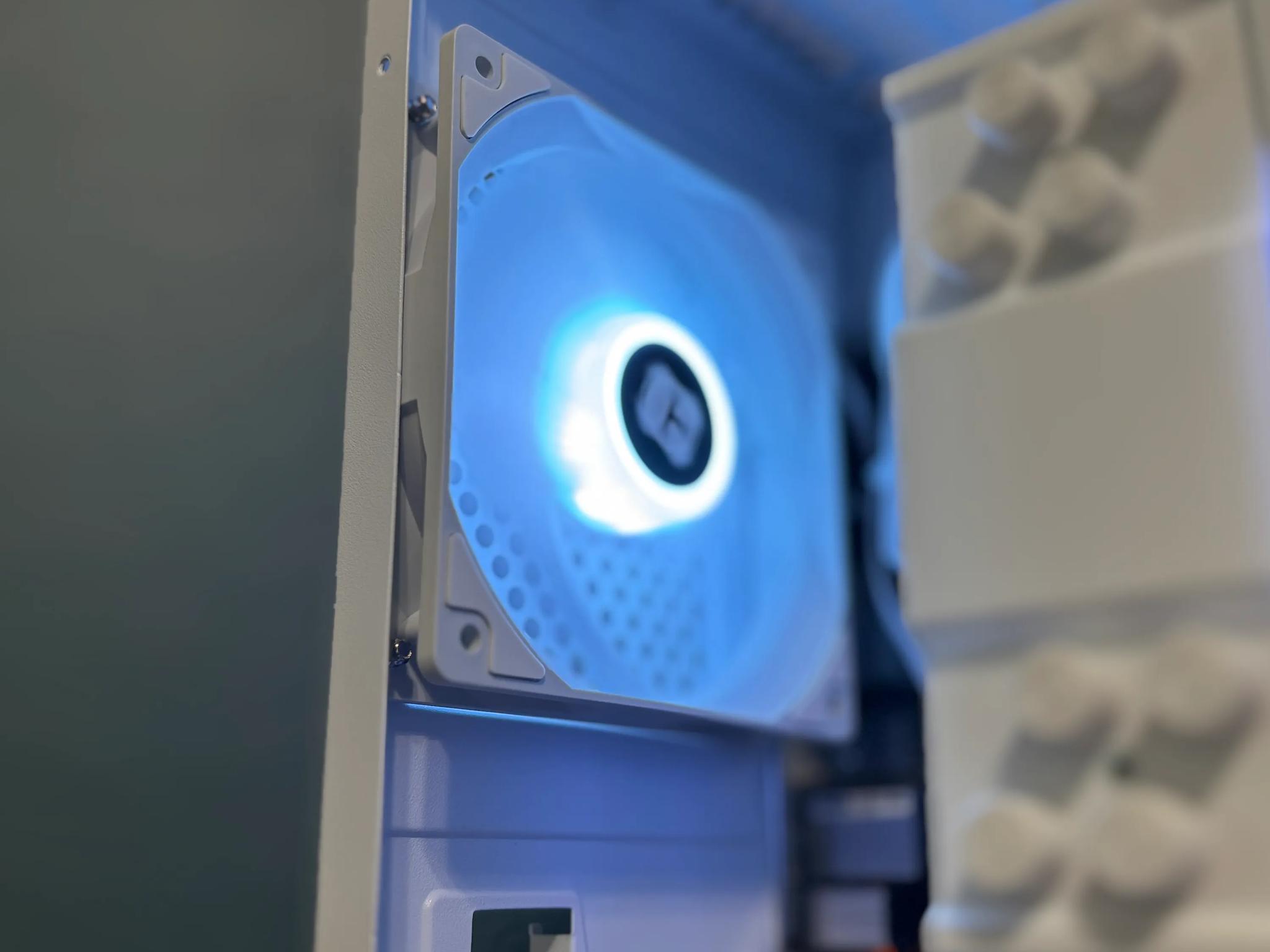 All White Custom NVIDIA Gaming PC