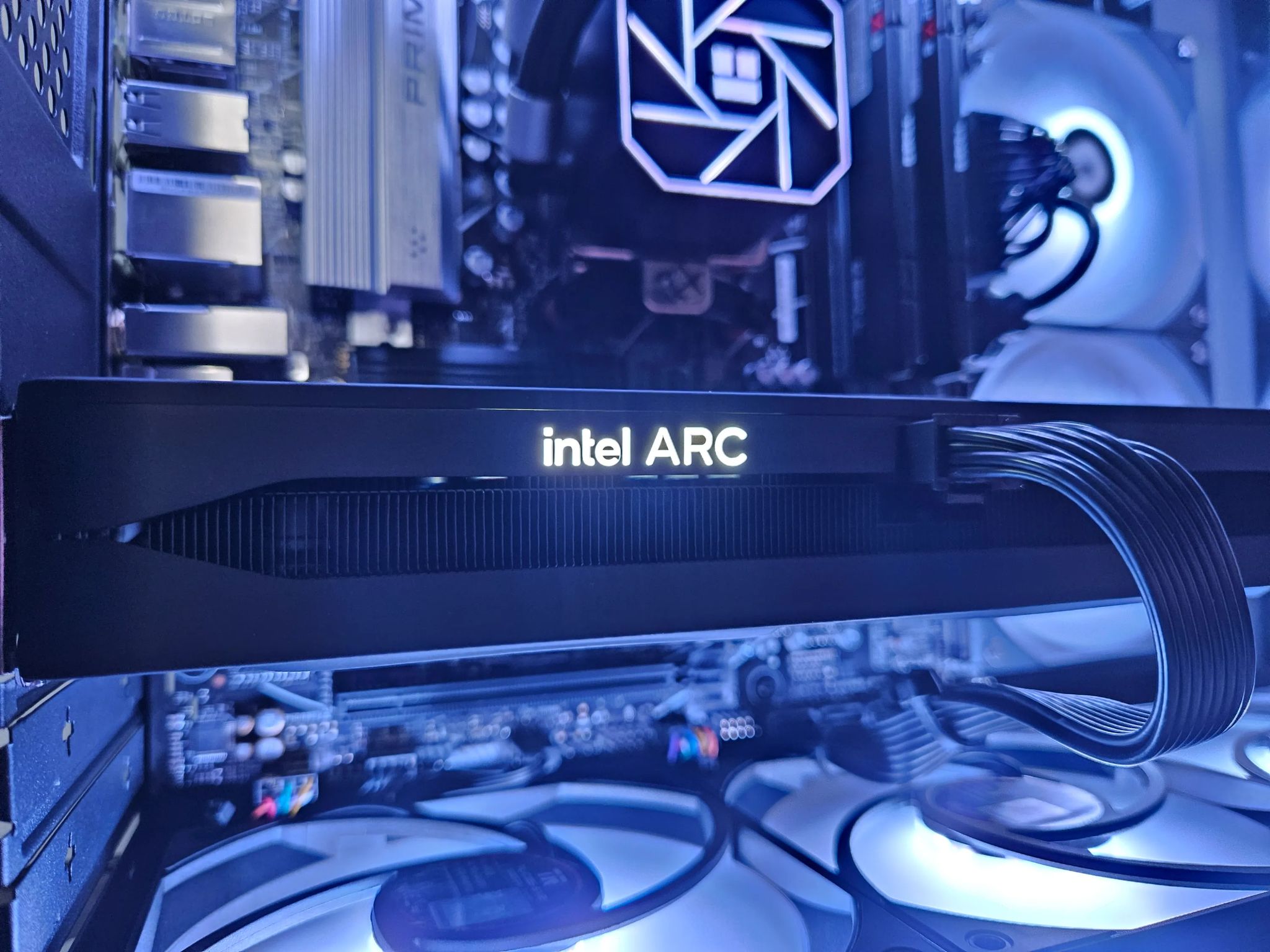 Limited time 2TB SSD UPGRADE! Liquid cooled Ryzen 5 / 32GB DDR5 / 2TB SSD / Intel ARC B580 12GB