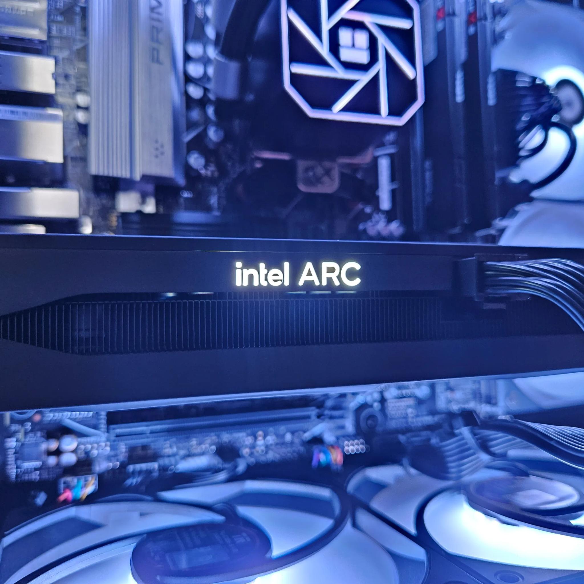 Limited time 2TB SSD UPGRADE! Liquid cooled Ryzen 5 / 32GB DDR5 / 2TB SSD / Intel ARC B580 12GB