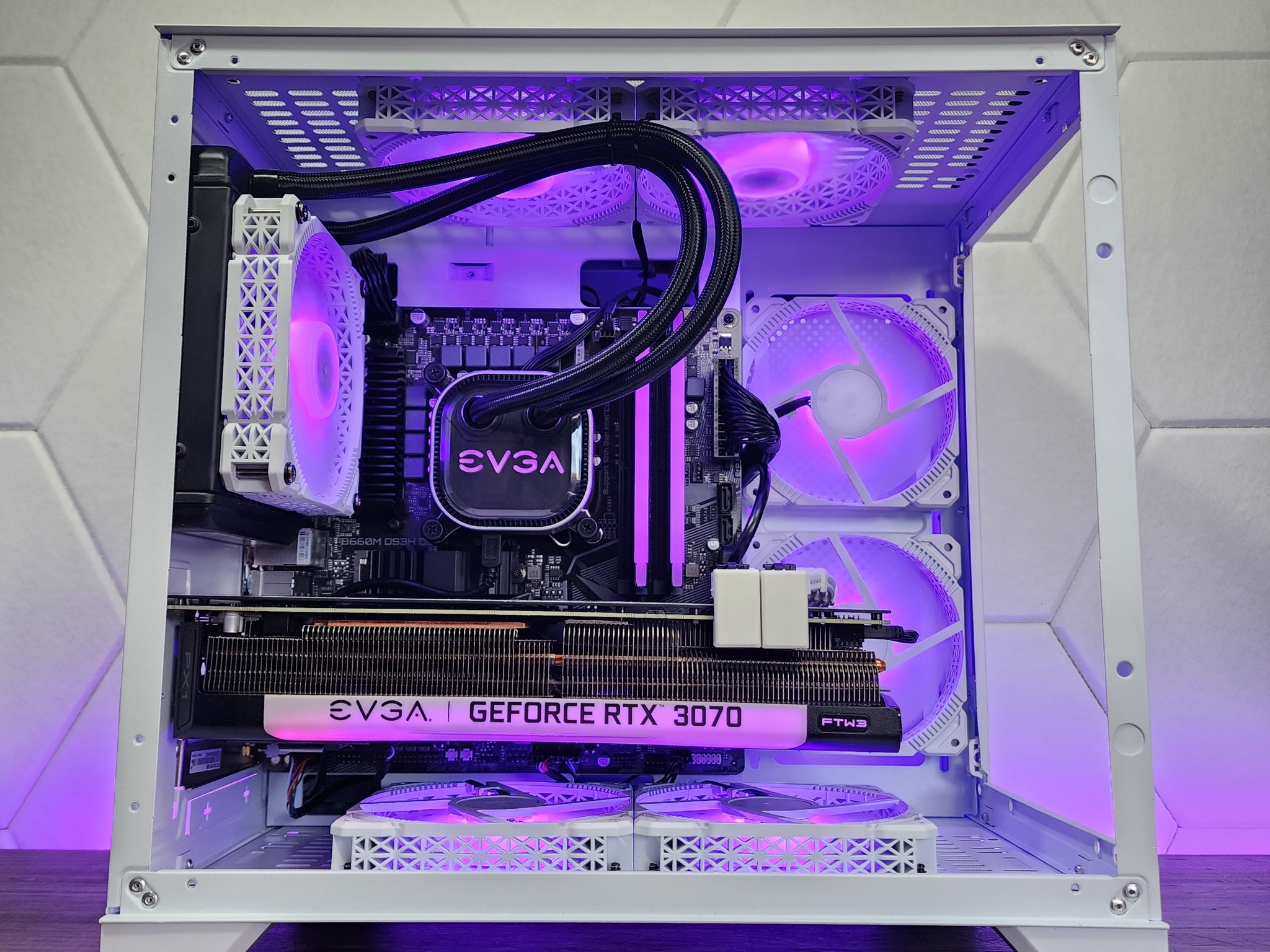 💜🤍💜 EVGA FTX 3070 FTW3 // Intel Core i5 12400F // Lexar 16GB 3600MHz