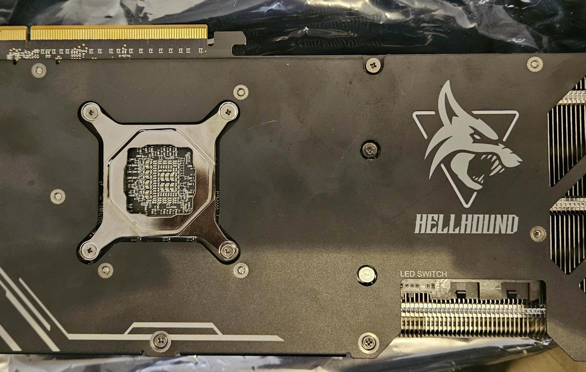 Powercolor Radeon RX 7800 XT Hellhound
