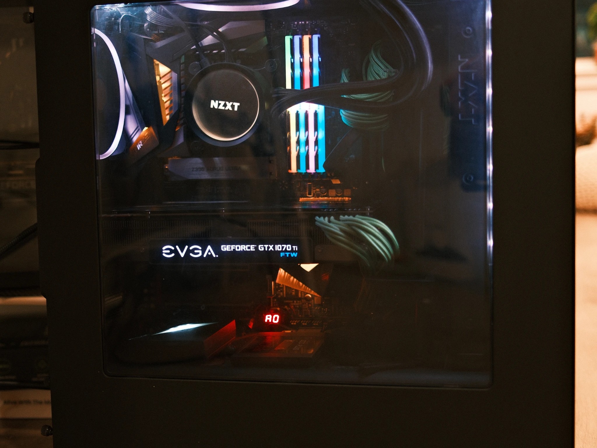 Razer Gaming PC Intel i7-9700K EVGA GTX1070 Ti FTW2 32GB 1.5TB NZXT Kraken Win11
