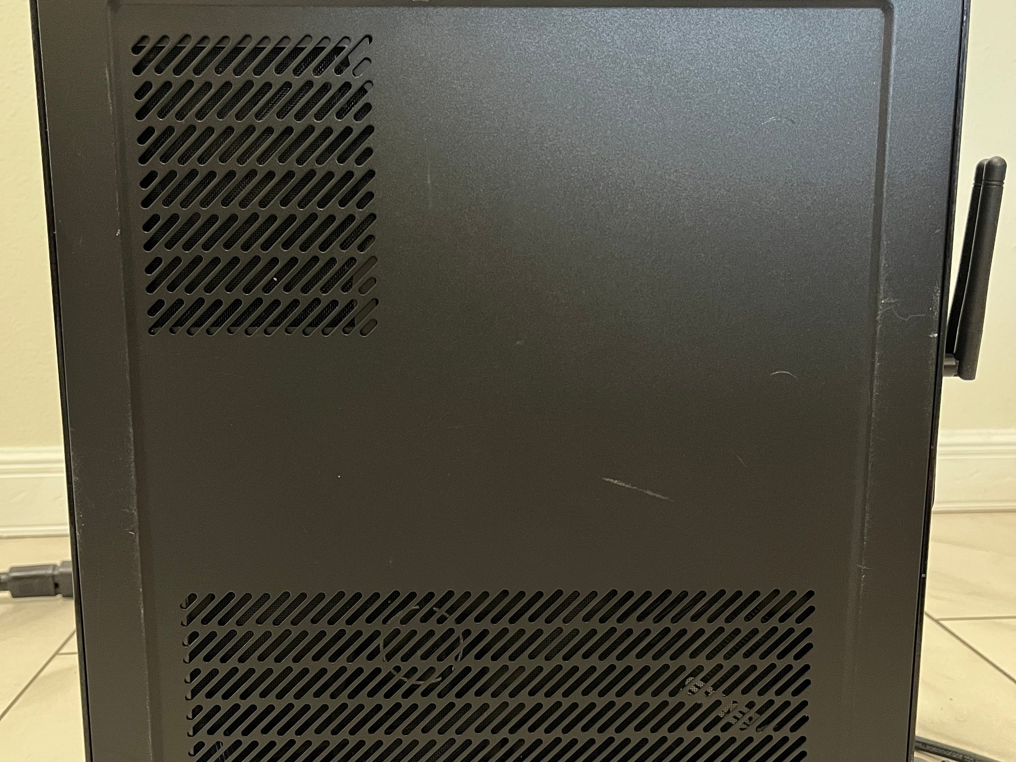 NVIDIA RTX 2060, Intel Core i3-9100f, 16GB RAM, 512GB SSD - Console Sized Gaming PC w/ Wi-Fi & BT
