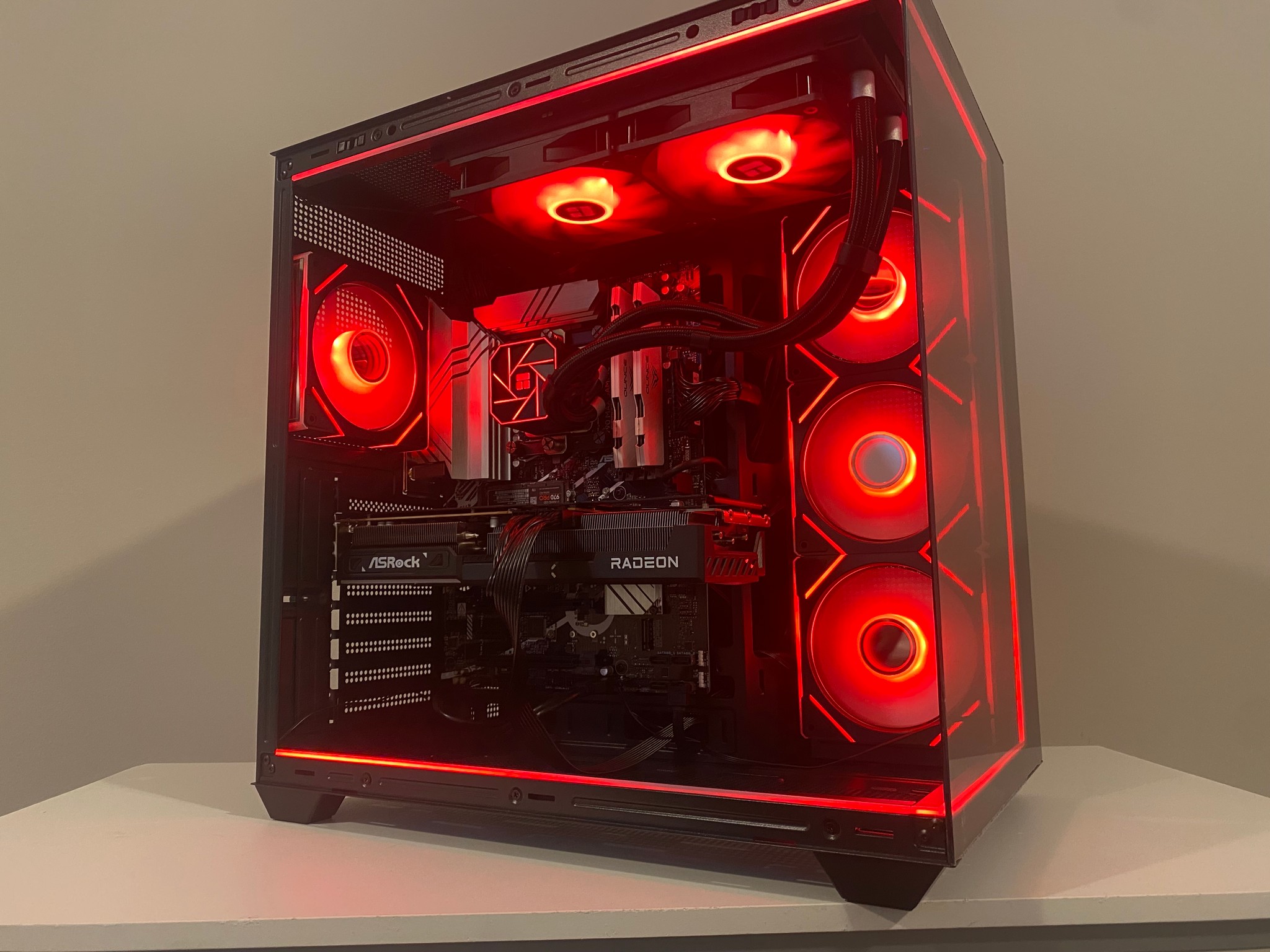 High-End Gaming PC | i9-14900K | RX 9070 16GB | 64GB DDR5 | 1TB NVMe + 1TB HDD | WiFi + Bluetooth