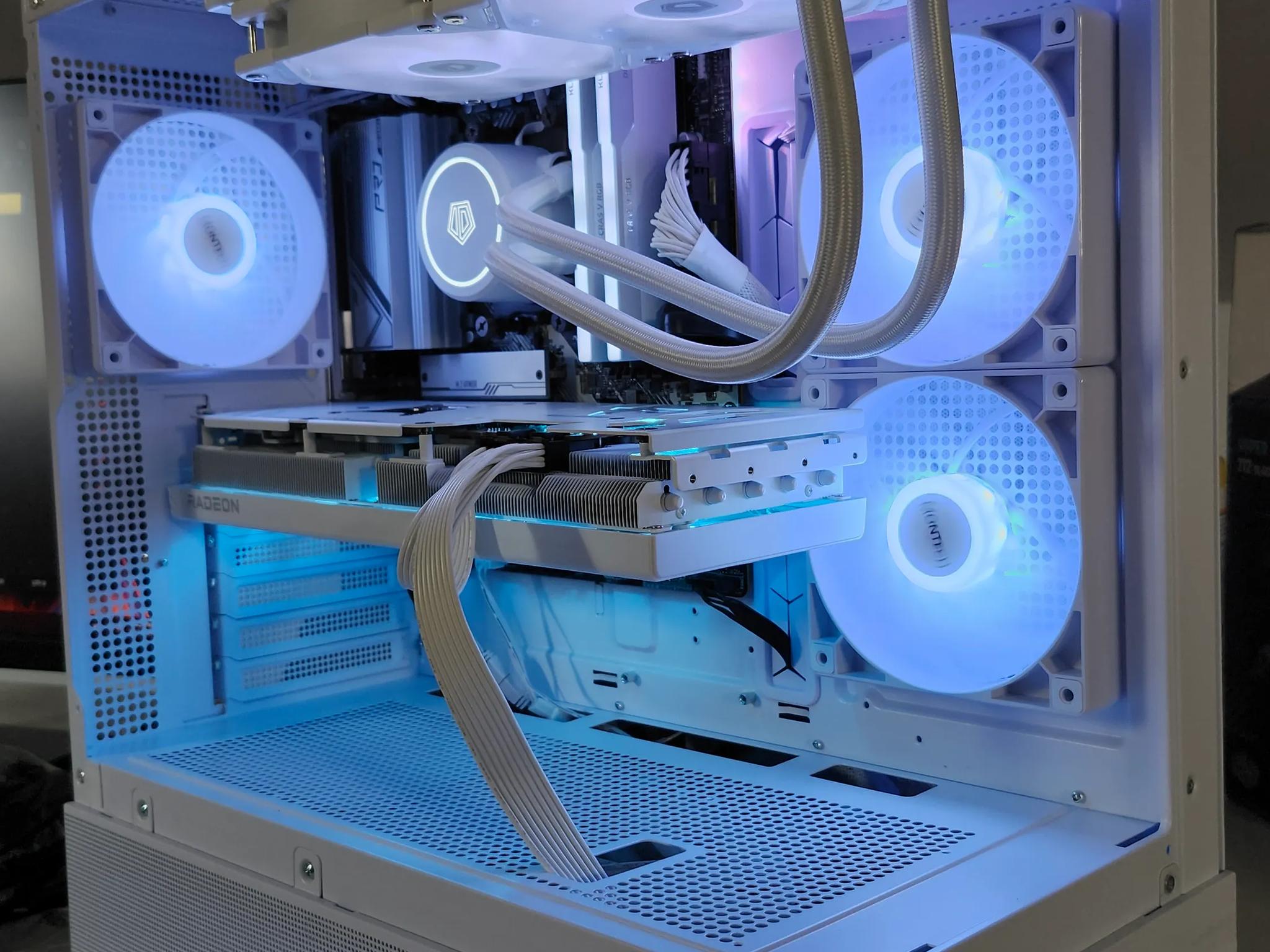 7800XT | 7500f White Gaming PC