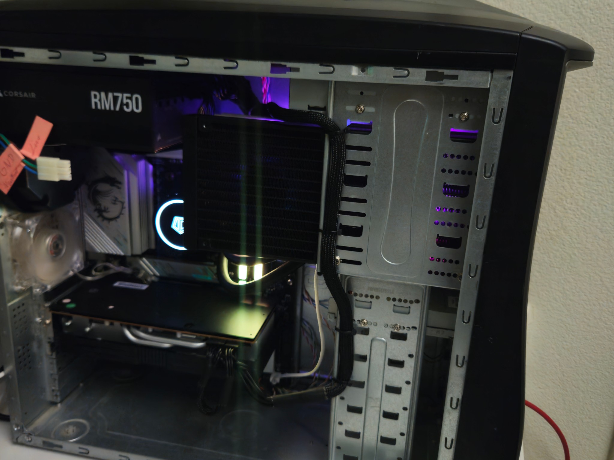 Soyori - The Sleeping Dragon PC Build