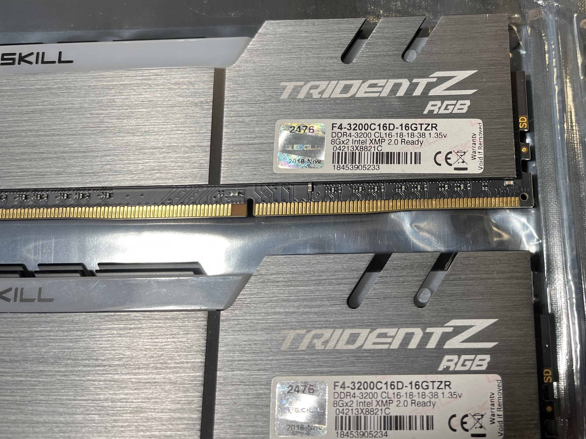 G.Skill Trident Z RGB 16GB (2x8) RAM DDR4 3200MHz F4-3200C16D-16GTZR