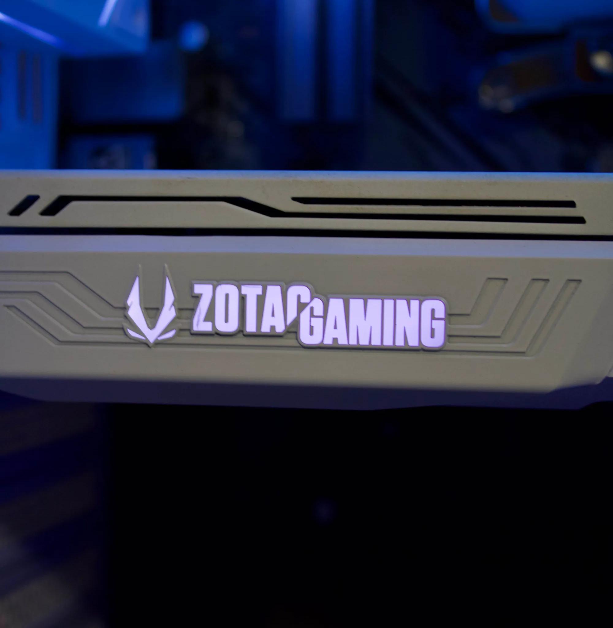 RTX 3060 | Ryzen 7 5800X | 1TB SSD NVMe | 32GB RAM | Wifi & Bluetooth!