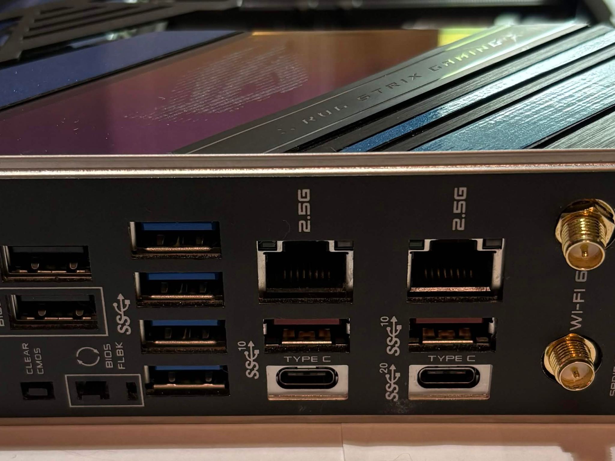 ASUS ROG Strix Z-590E Gaming WIFI (Custom Vinyl Wrap)