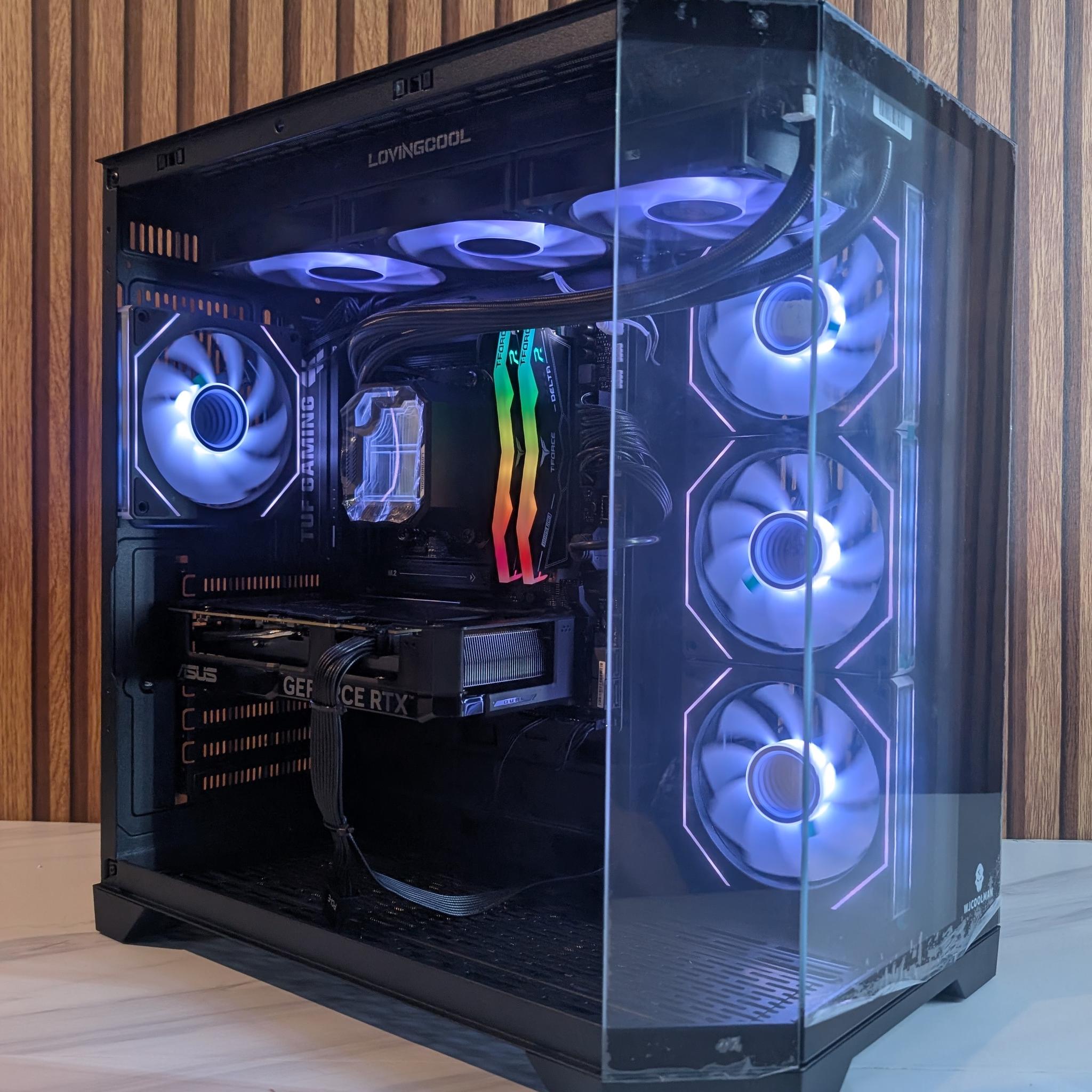 RTX 4070 | RYZEN 5 7600X | 16GB DDR5 | 1TB NVME | 360MM AIO
