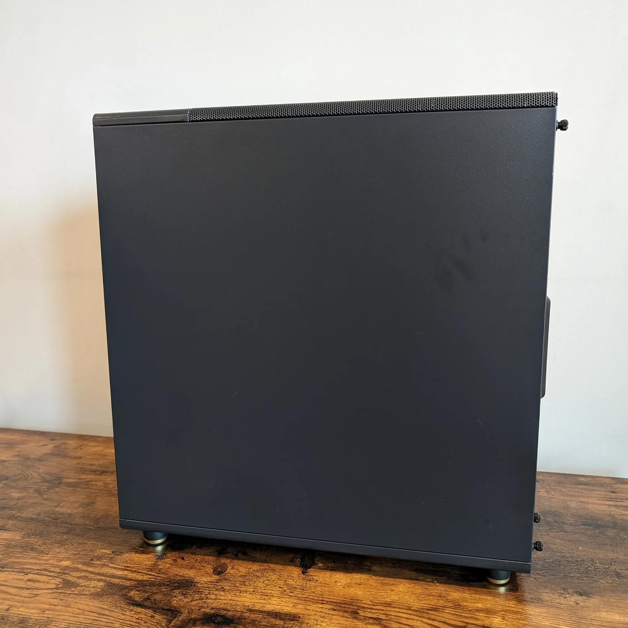 Fractal North (mesh side panel)