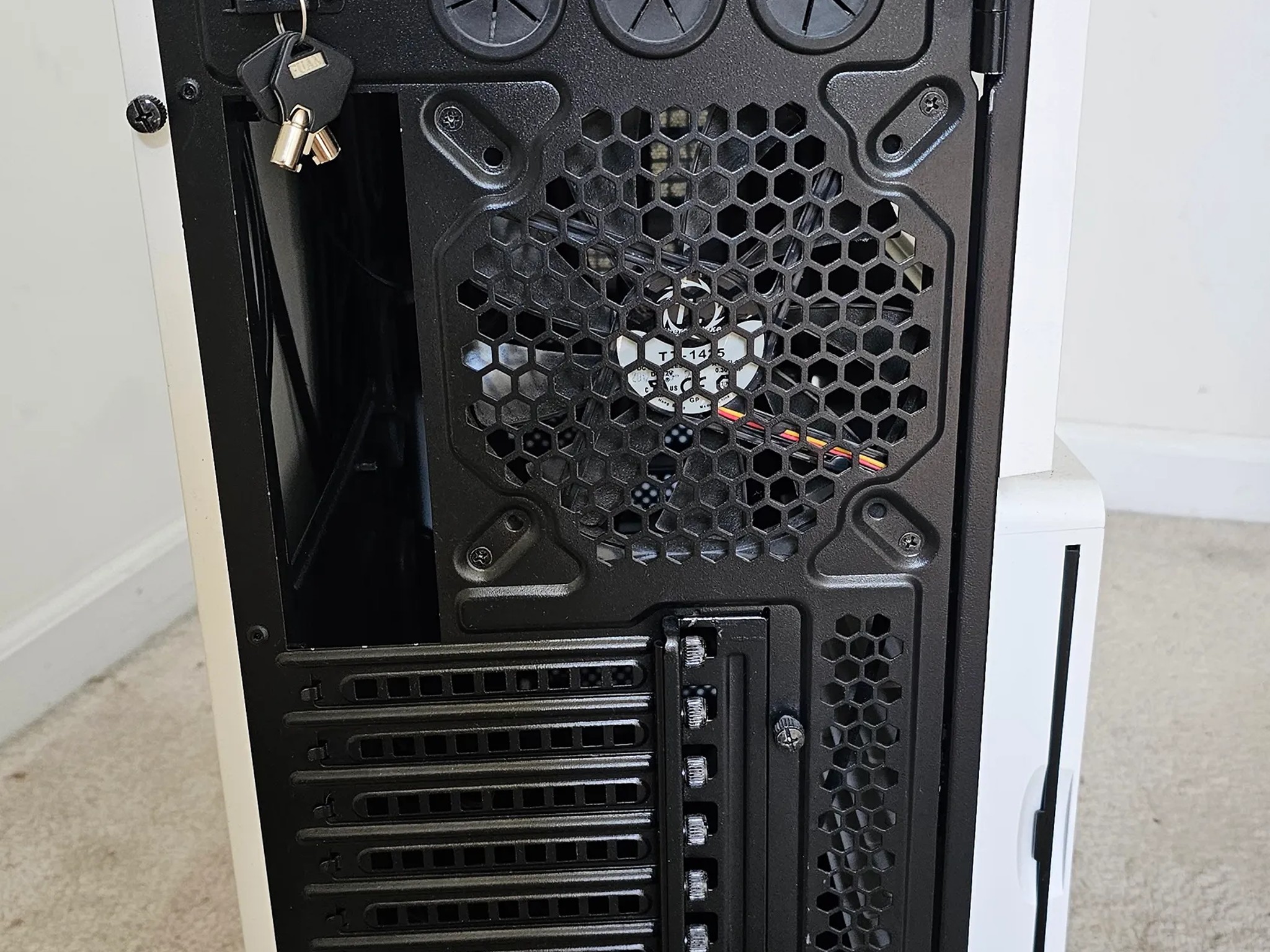 Thermaltake Level 10 GT Snow Edition