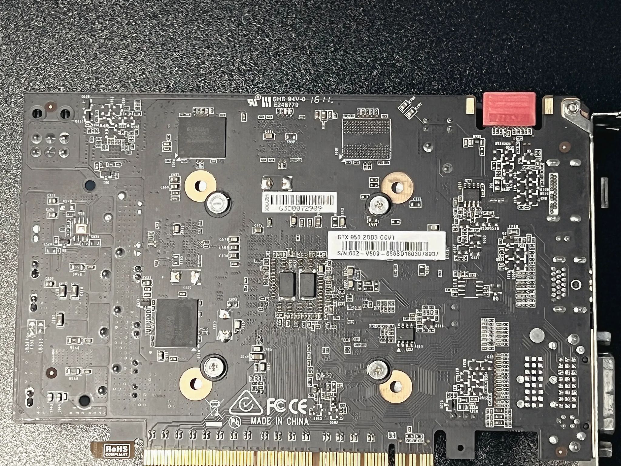 MSI White GTX 950 2GB