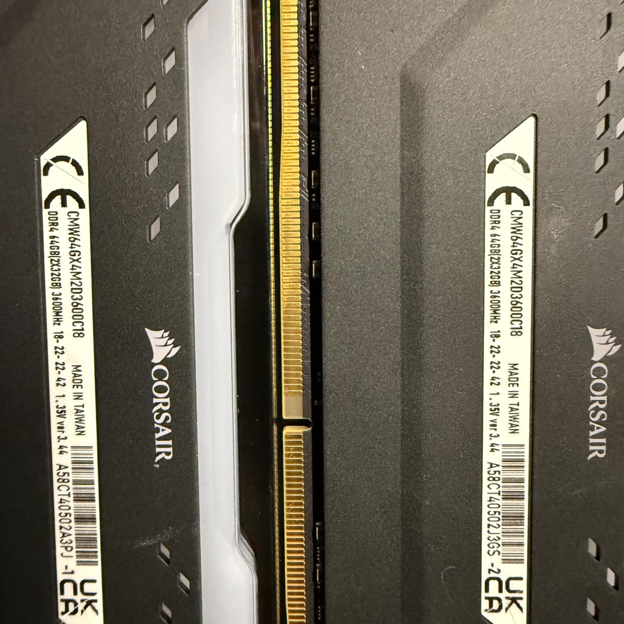 Corsair vengeance RGB pro 4x32gb ddr4 ram