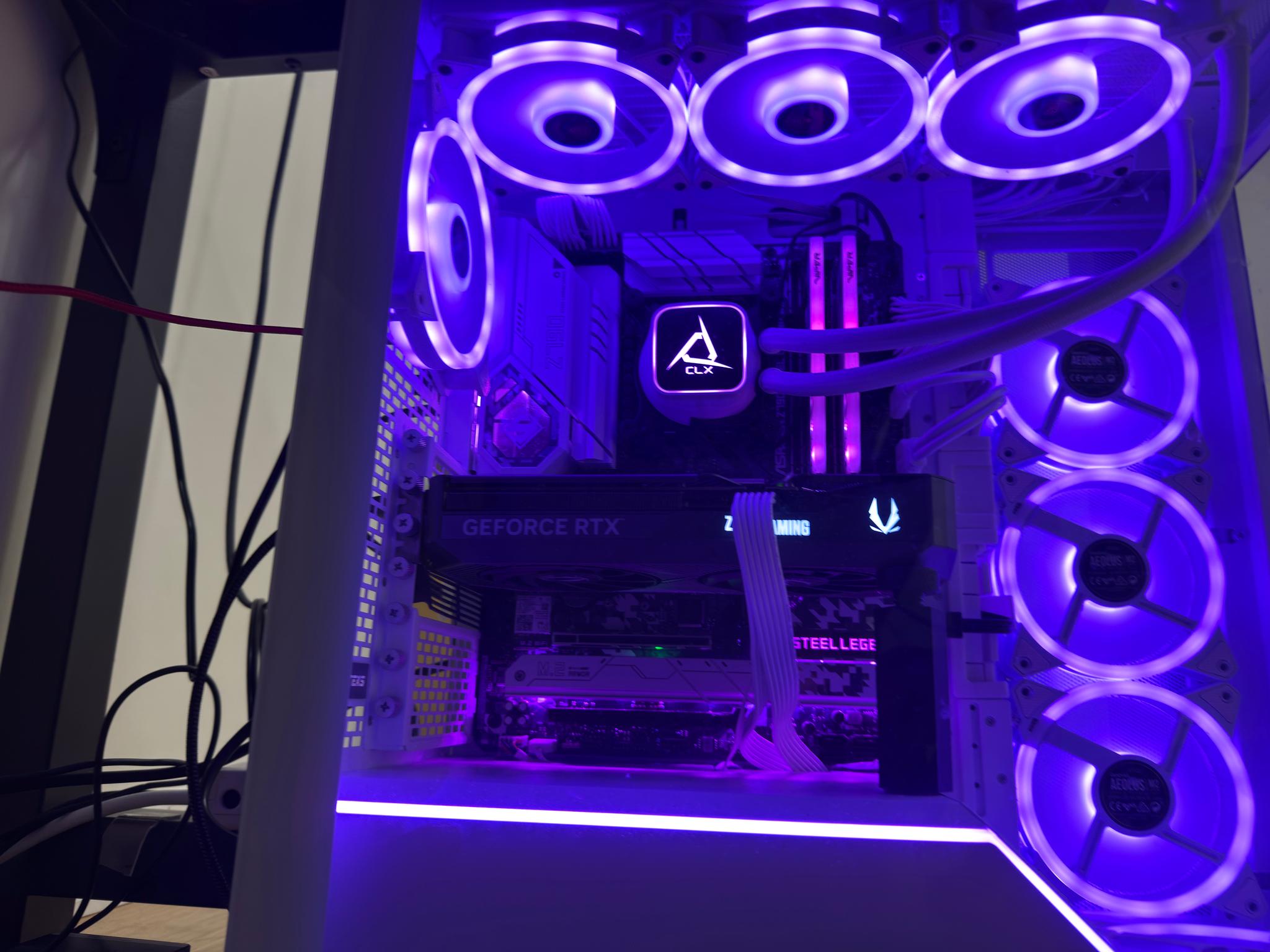 Zotac NVIDIA GeForce RTX 5070 Twin Edge Overclocked Dual Fan 12GB GDDR7 PCIe 5.0 Graphics Card