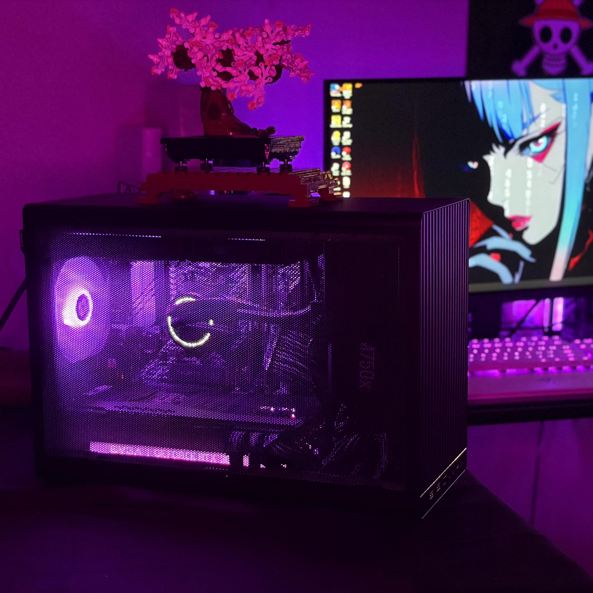 "The Sieve" | RTX 3080 | Ryzen 9 5900X | Micro ATX | 1440p and 1080p Gaming