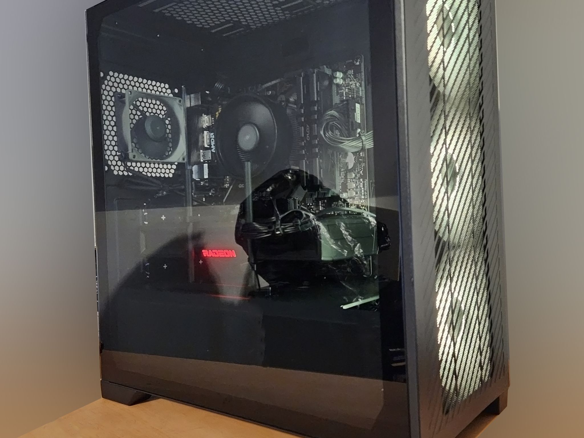 Productivity & Gaming PC - Ryzen 5 5500, 16GB RAM, Rx 6750 XT 12GB - Windows 11 Professional