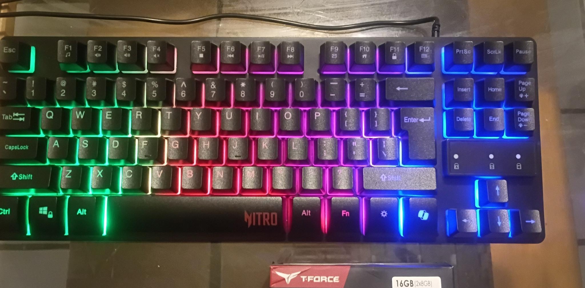 (Upgraded) Acer Nitro 60 / RTX 5060 / i5-14400F / 1TB NVMe / 16GB DDR5 RAM