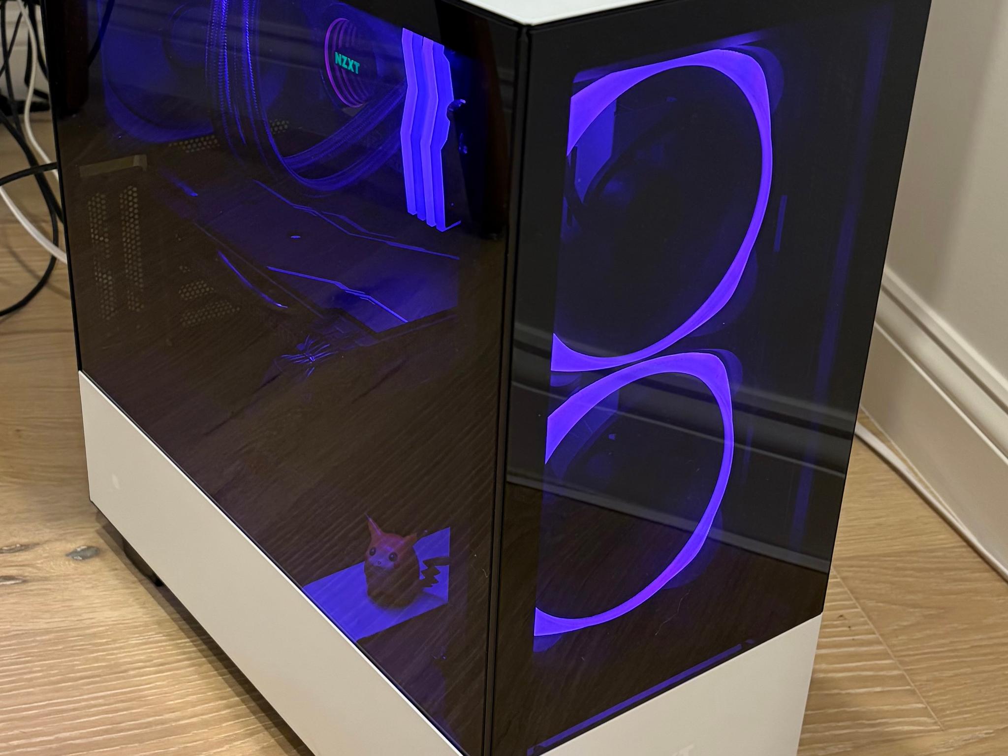 Custom NZXT Gaming PC — 32GB RGB RAM / i7-9700 / RTX 2070 Super / 1TB SSD