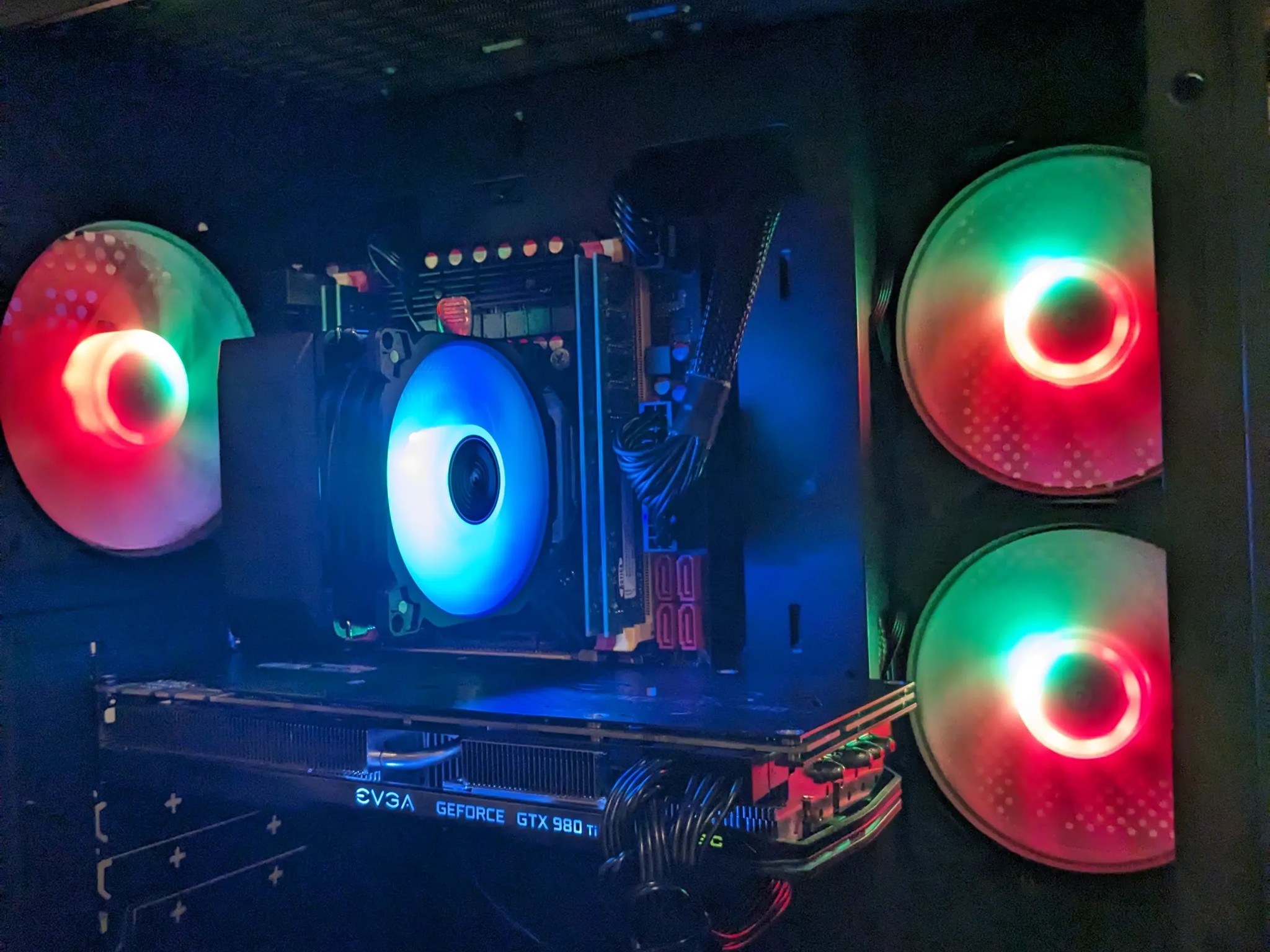 FREE SHIP||"Energon Cube"||i7-3960X 6 Core, 32GB RAM, 980 Ti 6GB, 500GB M.2 SSD, WiFi, RGB