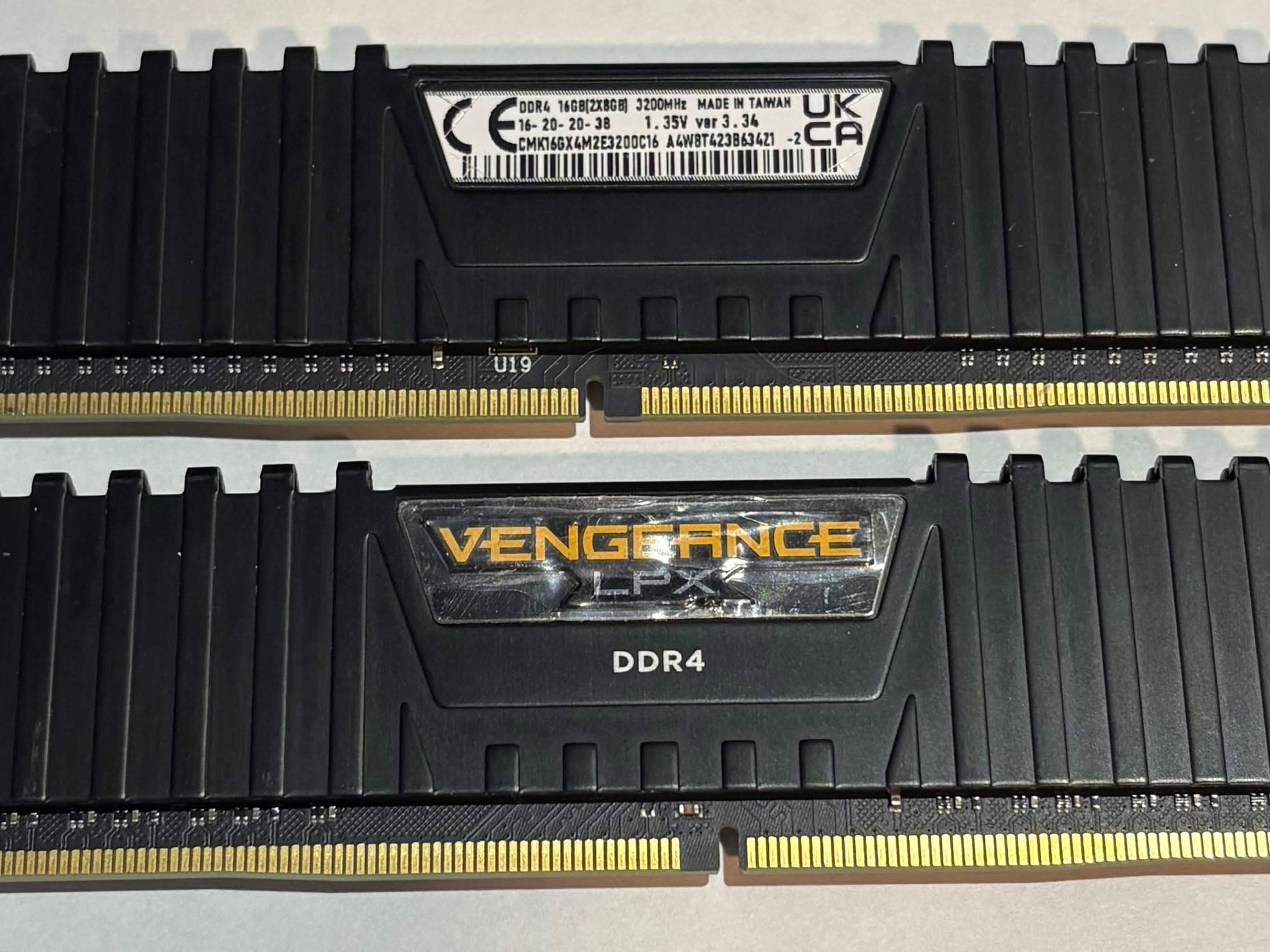 Corsair Vengeance LPX 16GB (2x8GB) DDR4 3200MHz CL16 Memory Kit | Tested Working