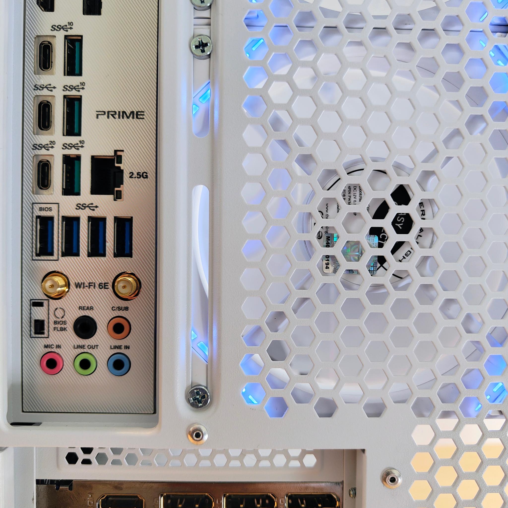 Glacier 🧊 RTX 5060 TI (16GB) | Ryzen 7 7700X | 32GB DDR5 | Gaming PC