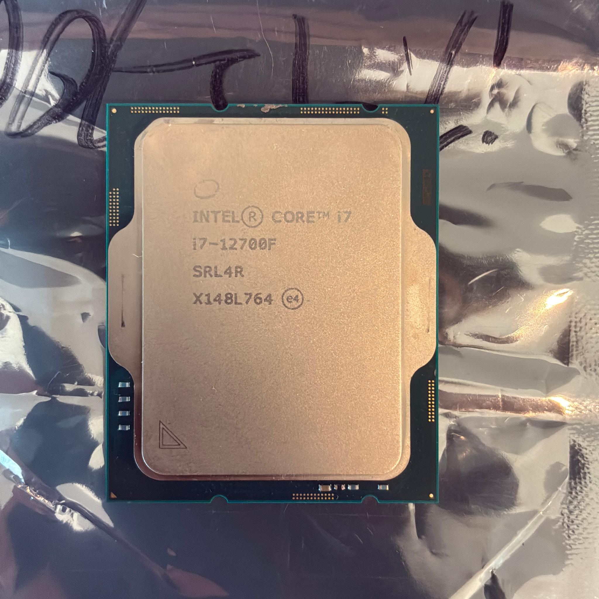 Intel Core i7-12700F