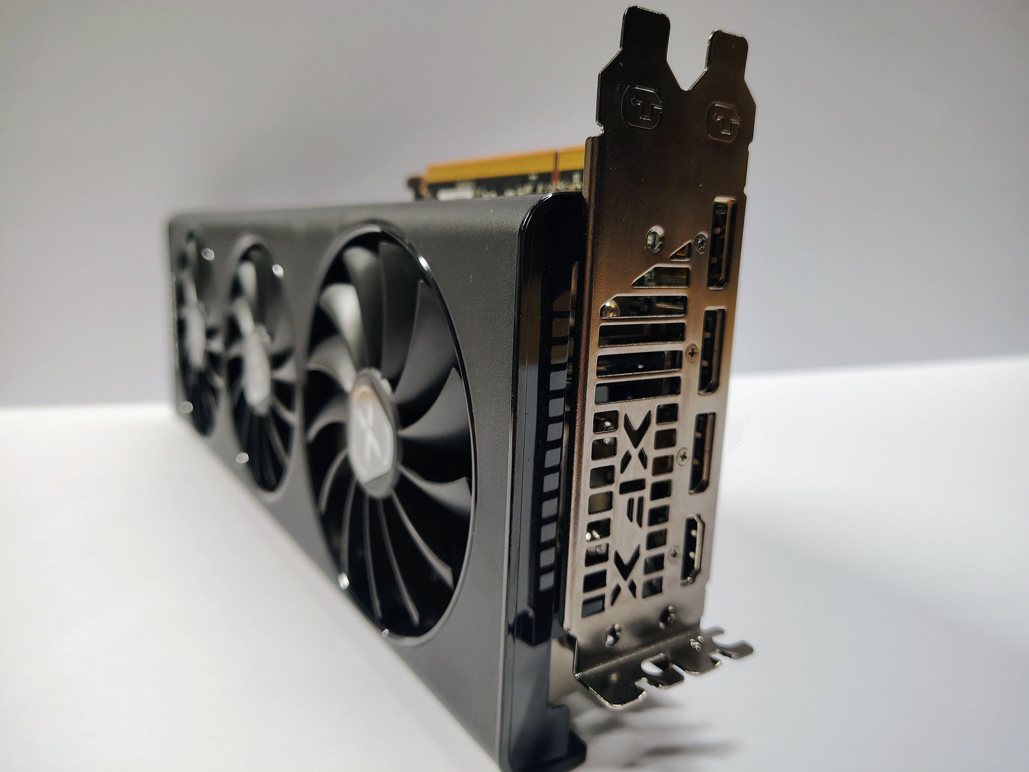 XFX Speedster SWFT 319 Radeon RX 6800