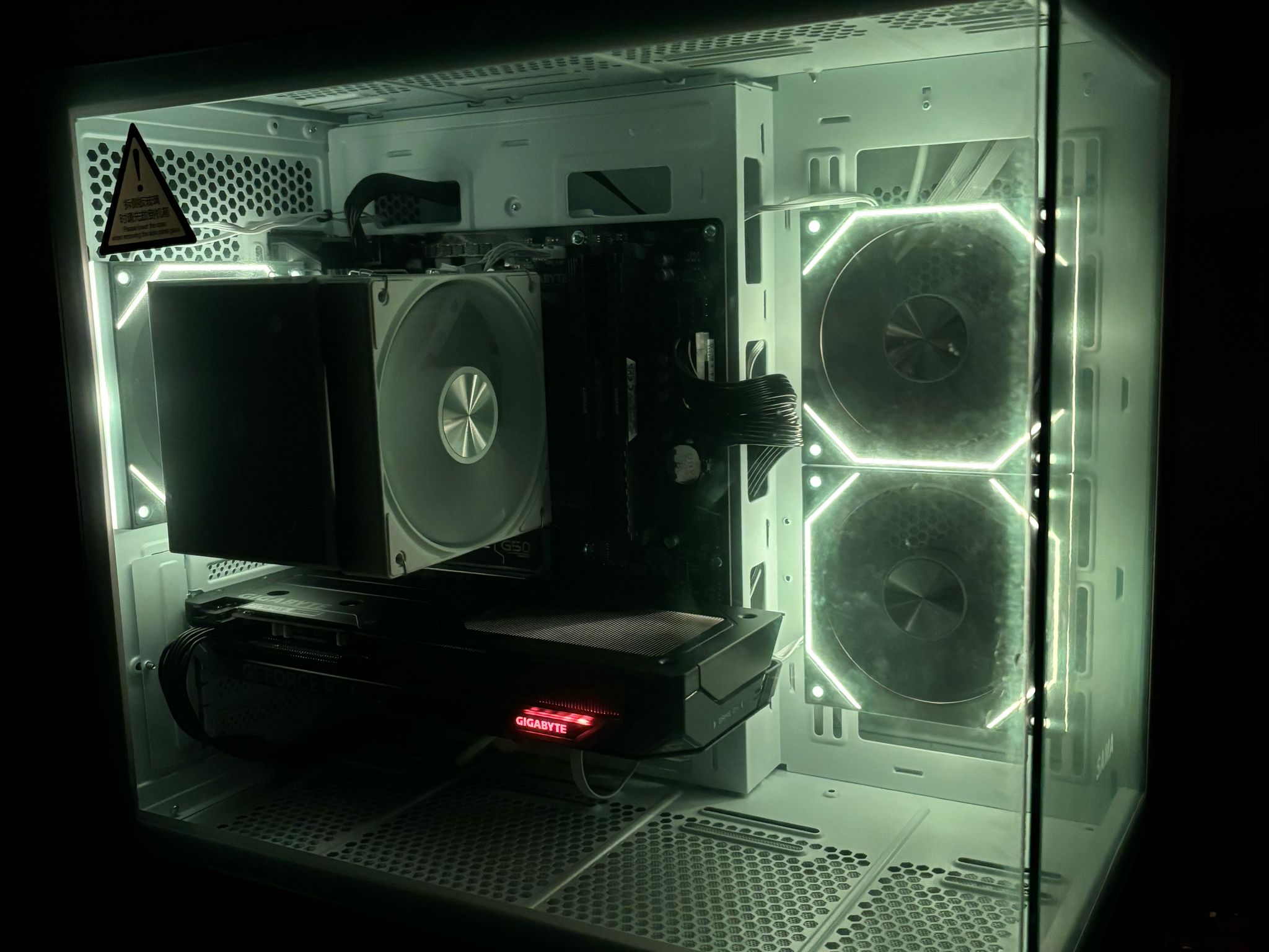Mid Range 1080p & 1440p Lemonade Gaming PC | RTX 5060 | Ryzen 5 5500 | 100% Set Up & Ready to Play