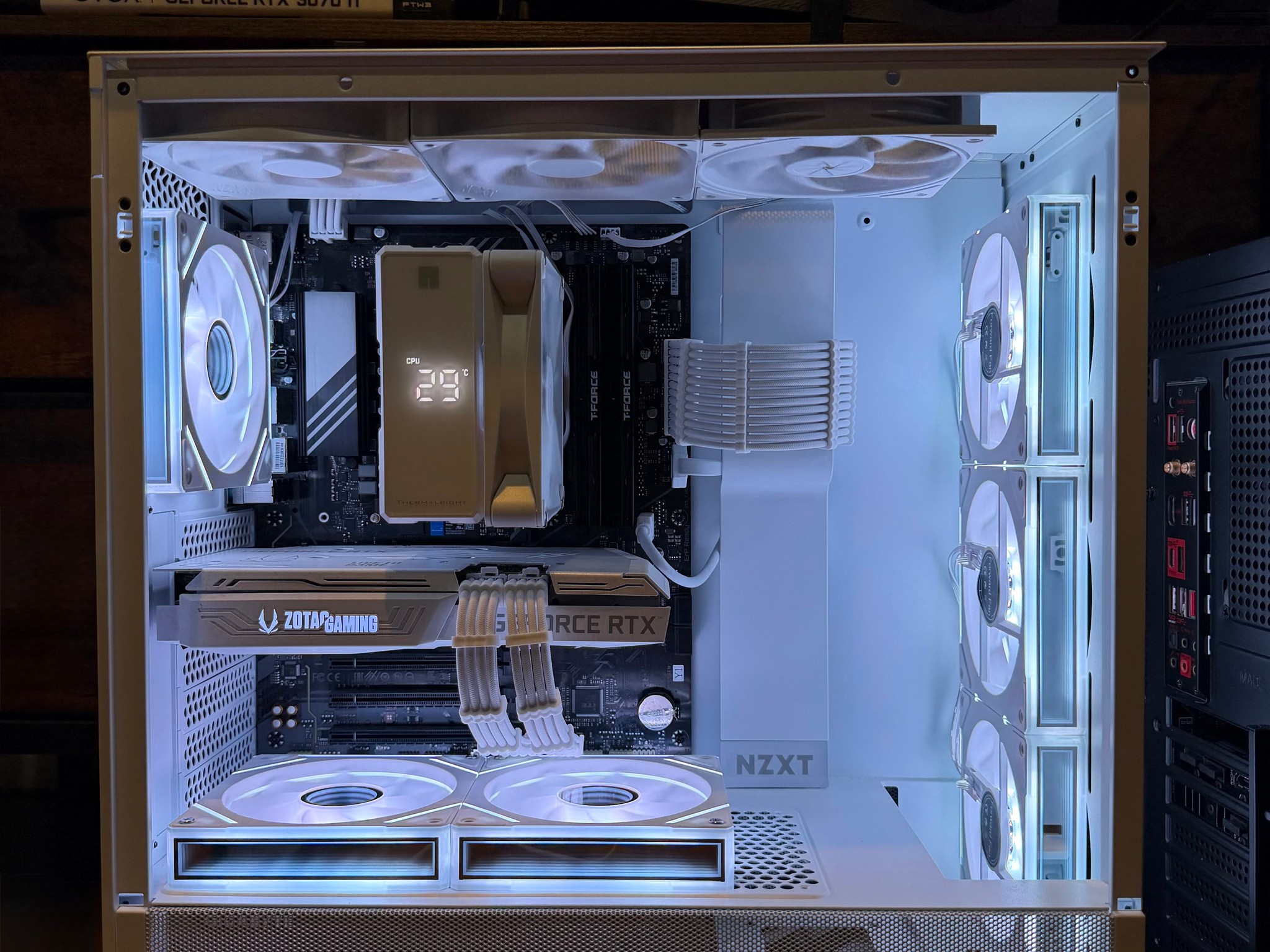 ❄️White AM5 RTX 3070 Gaming PC | Ryzen 5 8400F | WiFi | 1TB NVMe | Ready to Play ❄️