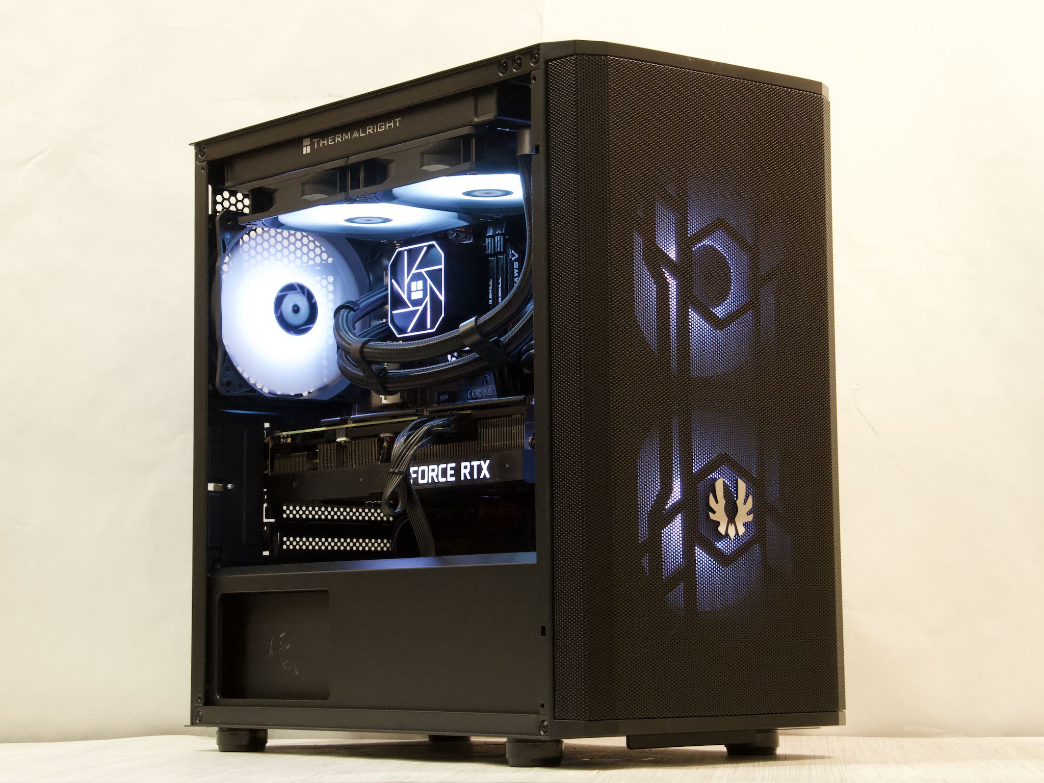 RTX 3080, Ryzen 7 5700X, 32GB DDR4, 1TB NVMe SSD, WiFi - 1440p Gaming PC