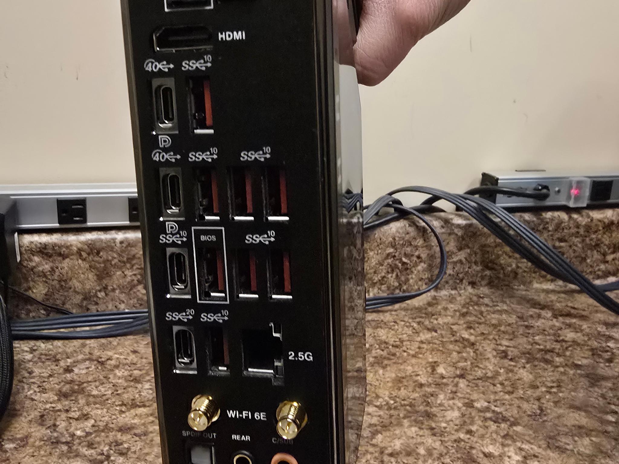 ASUS ROG Crosshair X670E Hero