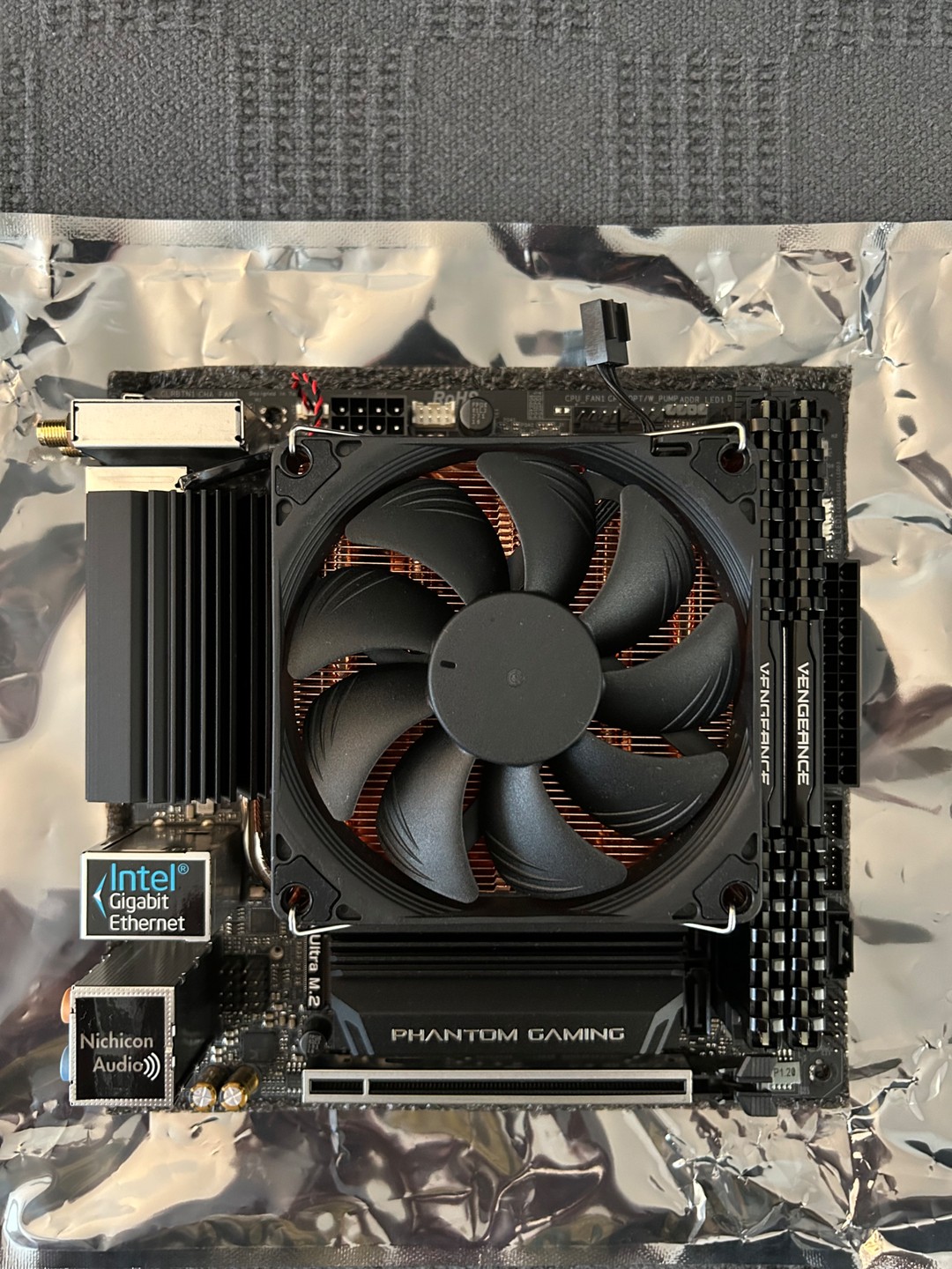 Mini ITX Bundle - Z390, i7 9700F, 32GB RAM, CryoRig C7 Cu Edition | Jawa