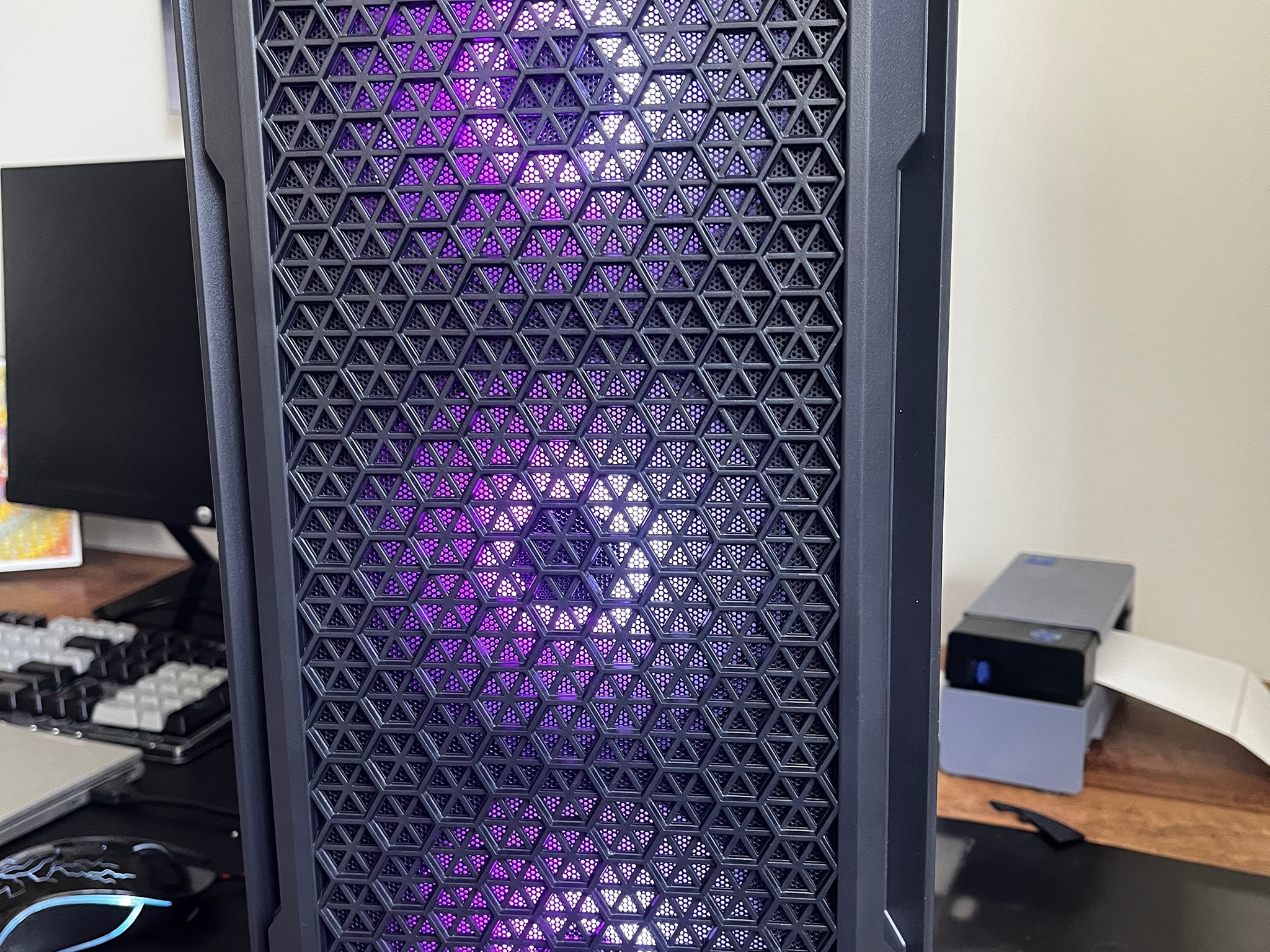 Mid - High End - EVGA 3060 XC- Ryzen 5600x - 1TB Nvme - 16gb DDR4 - AIO Cooler