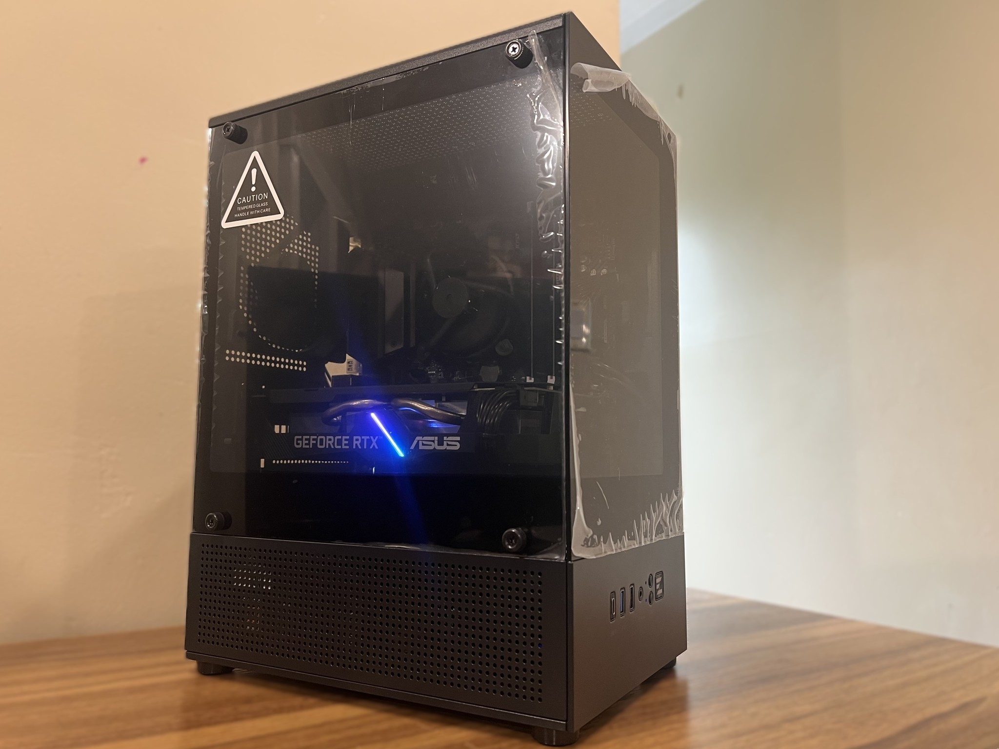 ⚫RTX 2060⚫ | i5 8400 | 16GB DDR4-2666MT/s CL17 | 256GB NVMe SSD | Win 11 | 1080p Budget Gaming PC